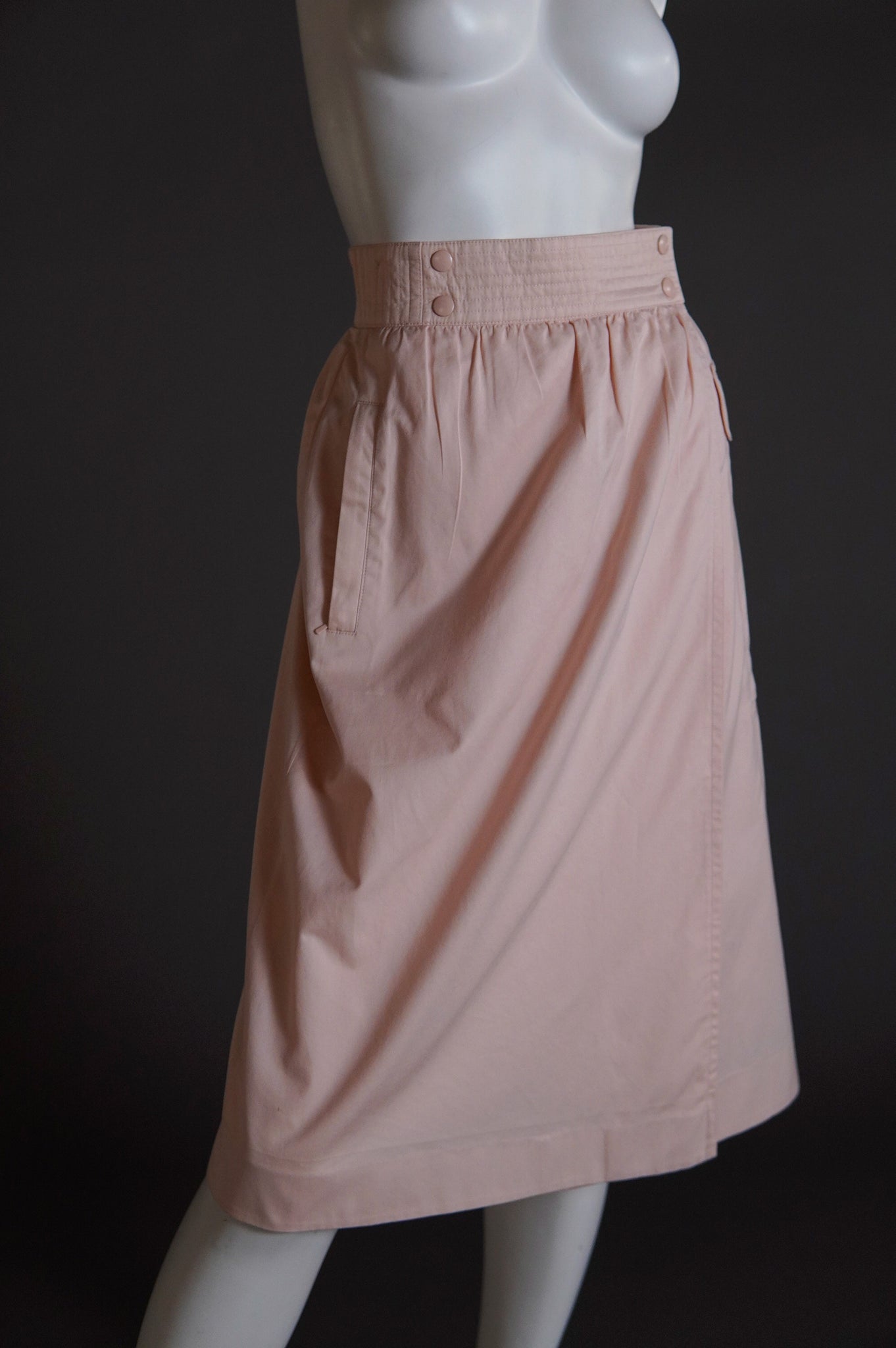 1980s Escada peach pink skirt with cargo pocket and snap closure - M