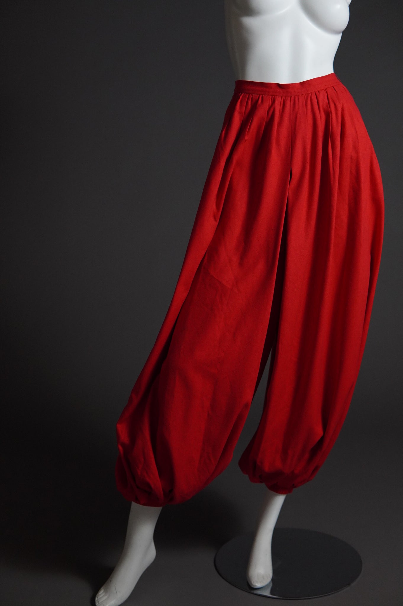 S/S 1980 Yves Saint Laurent Rive Gauche runway red balloon harem pants - M