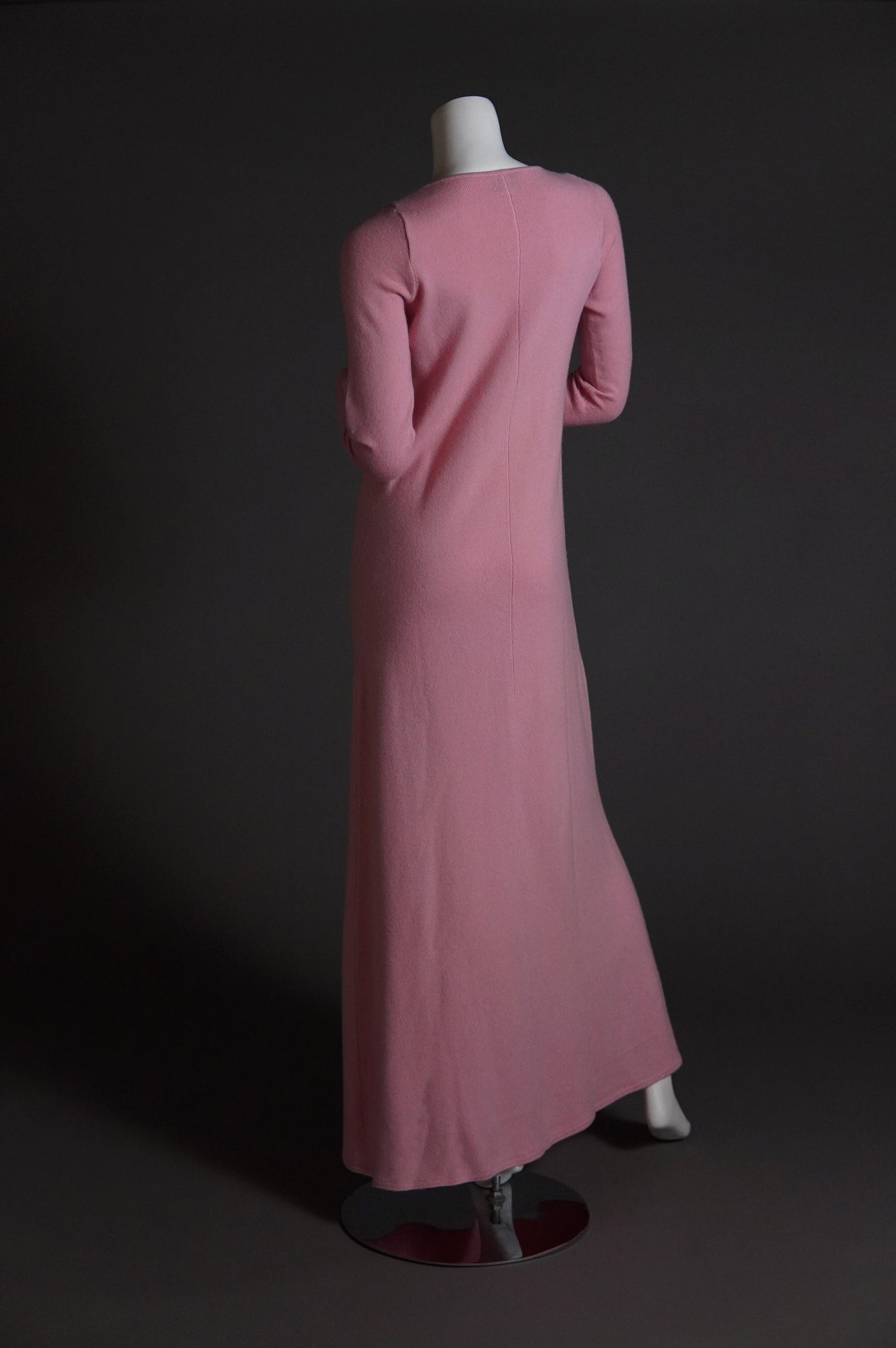 S/S 1973 Halston runway cashmere full-length dress in baby pink - S