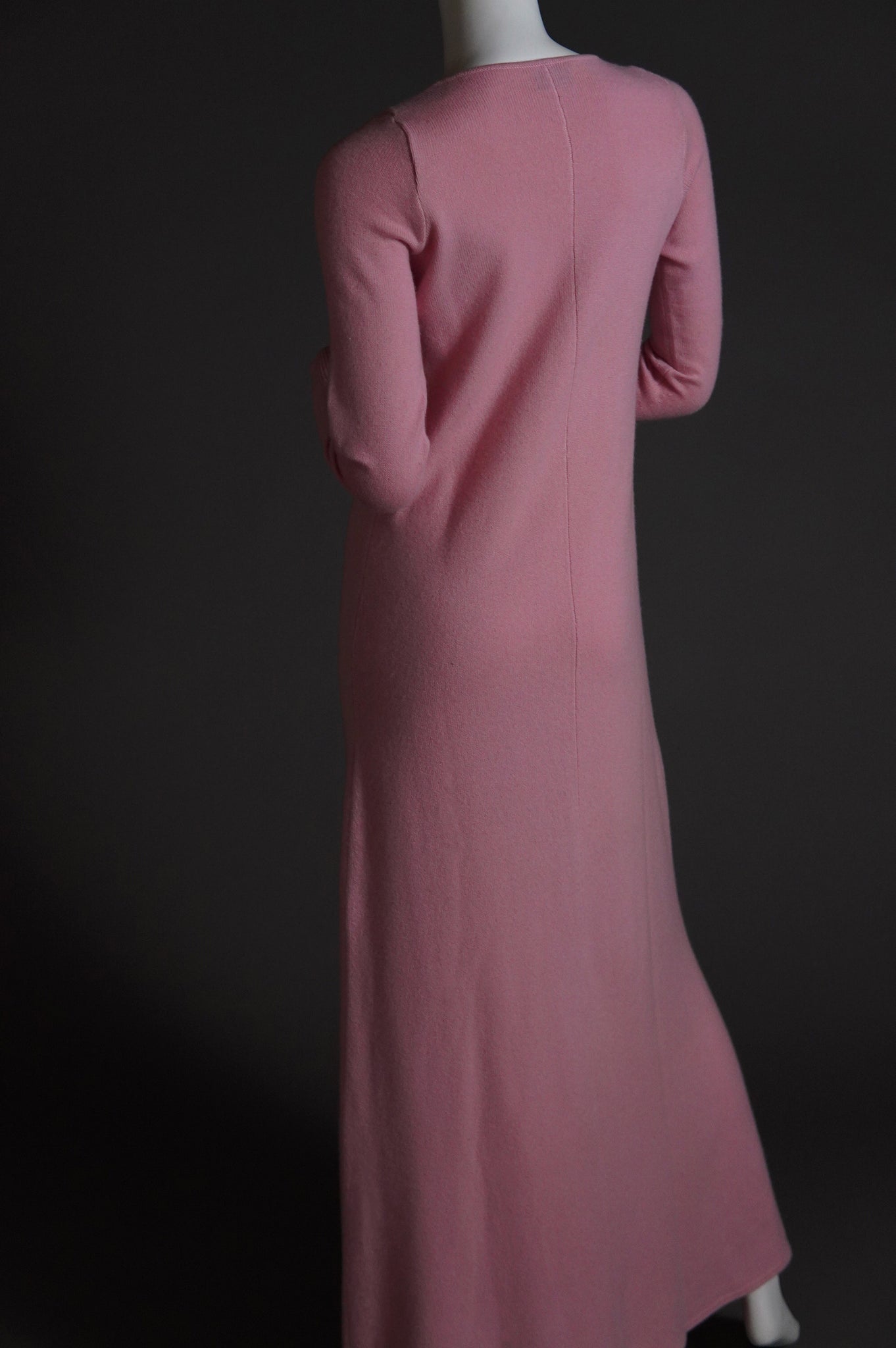 S/S 1973 Halston runway cashmere full-length dress in baby pink - S