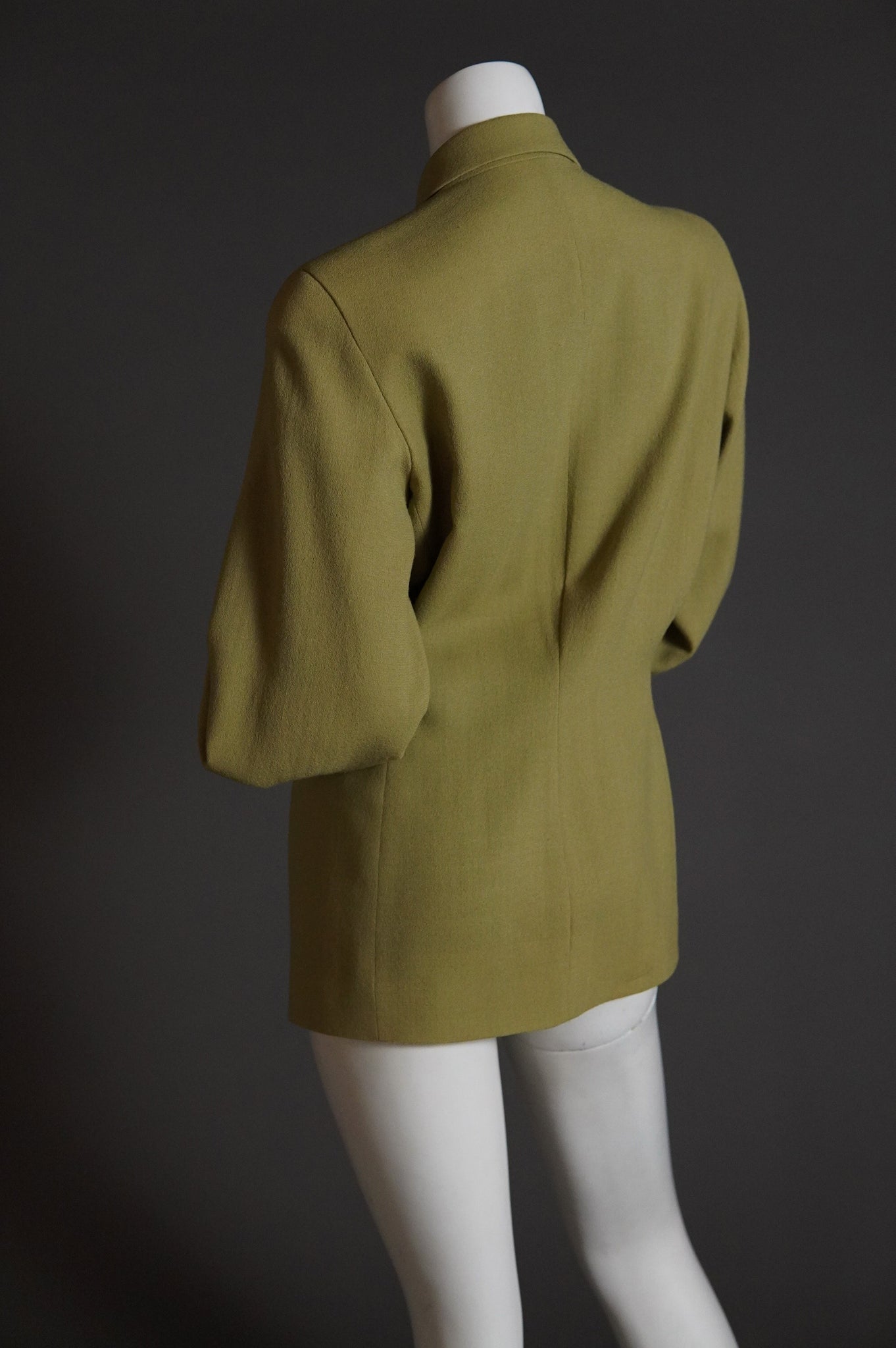 c. 1990 Isaac Mizrahi wool jacket with bishop sleeve in pea green - M/L