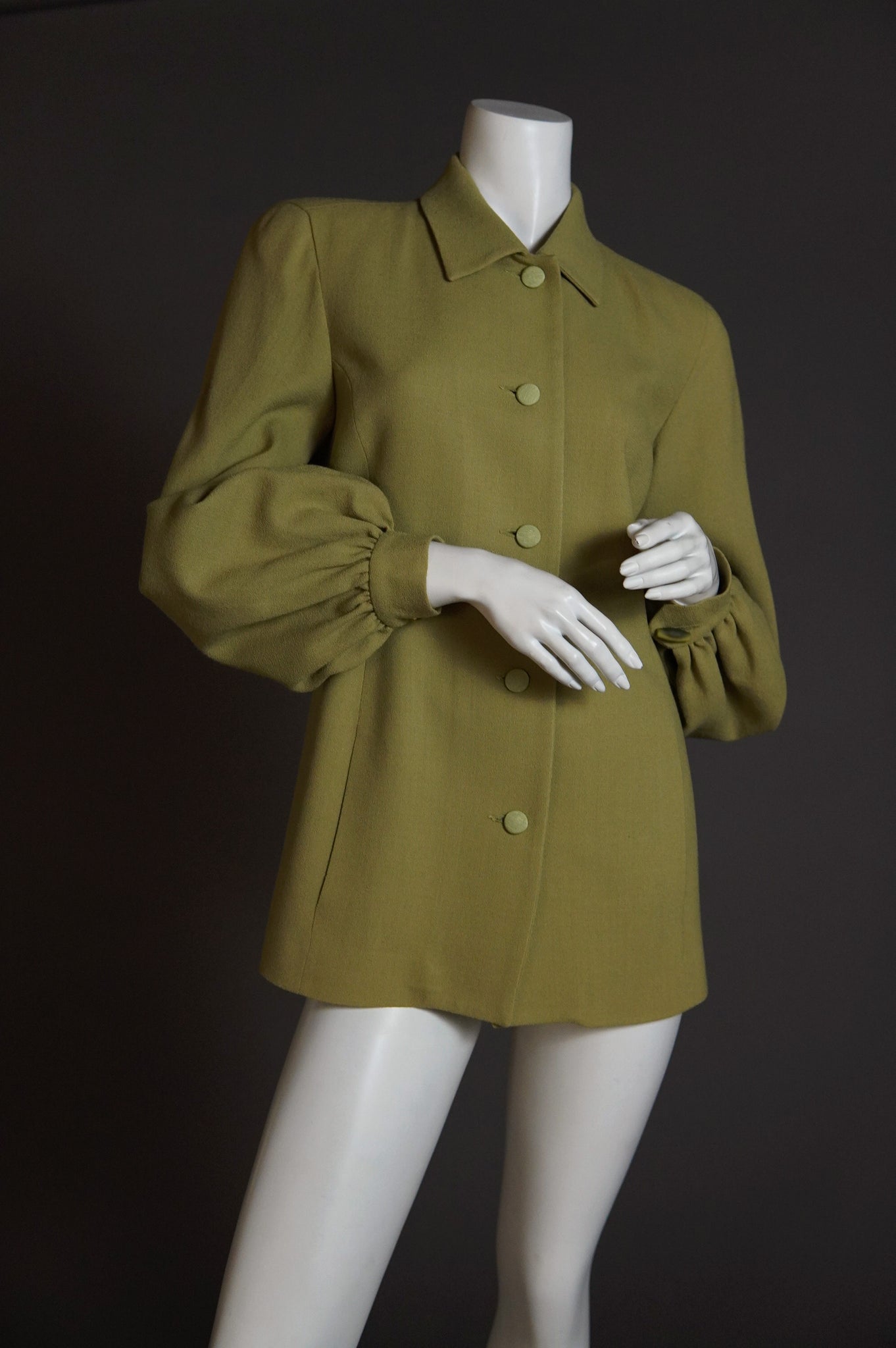 c. 1990 Isaac Mizrahi wool jacket with bishop sleeve in pea green - M/L