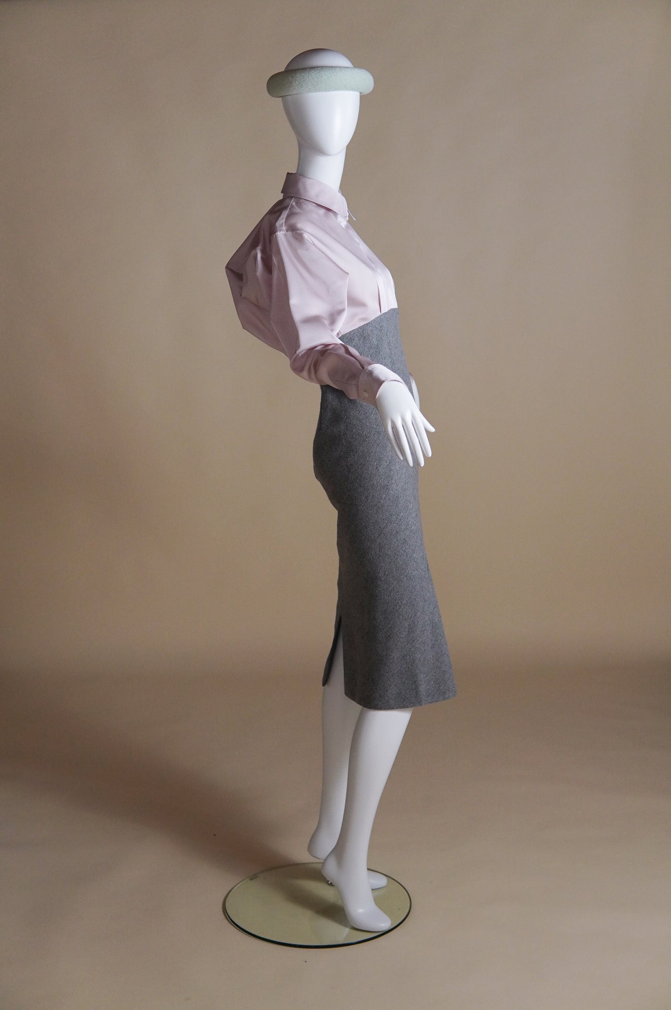 F/W 2008 Marc Jacobs runway dress and headband in collaboration with Stephen Jones - XS