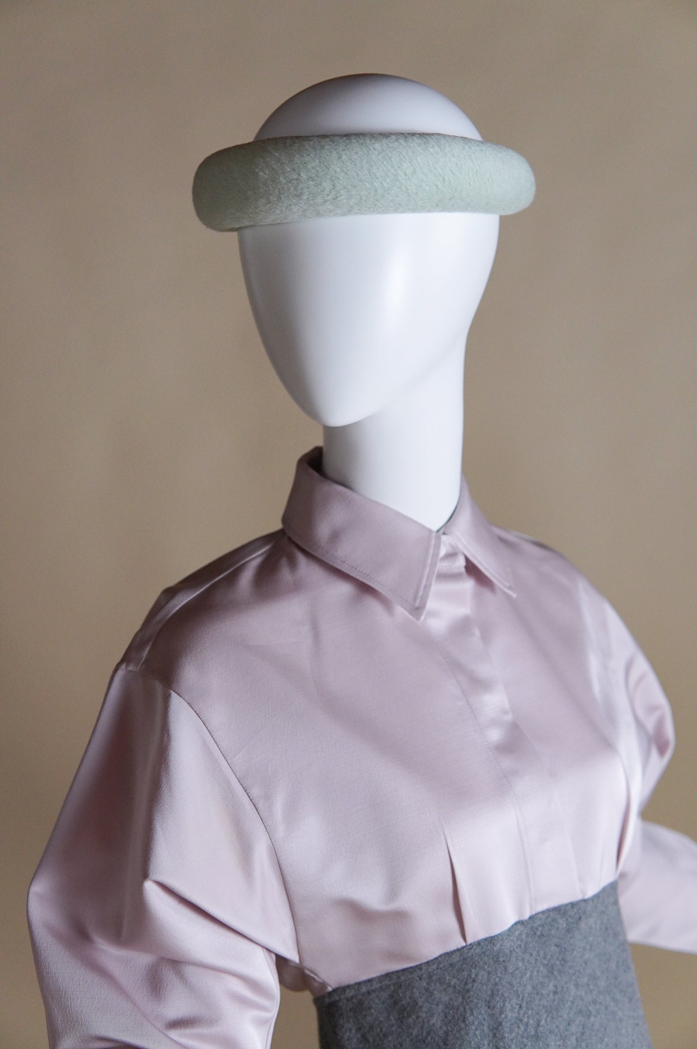 F/W 2008 Marc Jacobs runway dress and headband in collaboration with Stephen Jones - XS