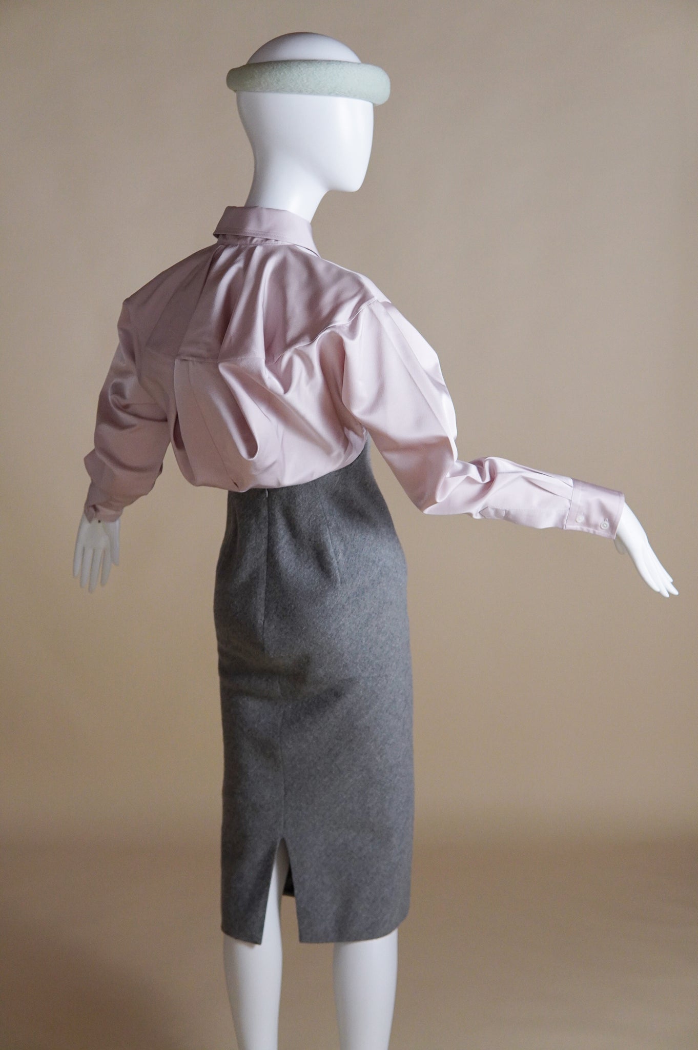 F/W 2008 Marc Jacobs runway dress and headband in collaboration with Stephen Jones - XS