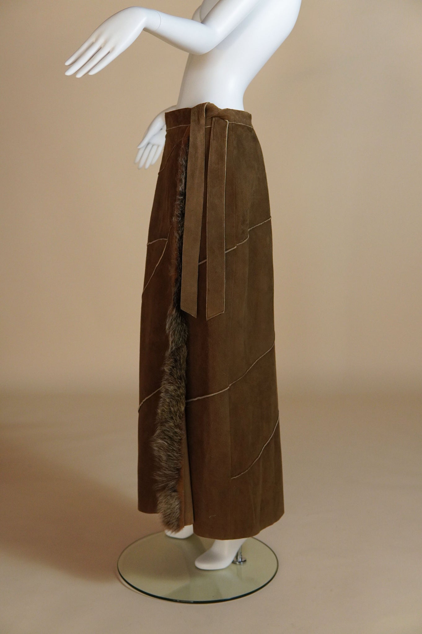 F/W 1999 Fendi by Karl Lagerfeld suede runway wrap skirt with fur trim - XS/S/M