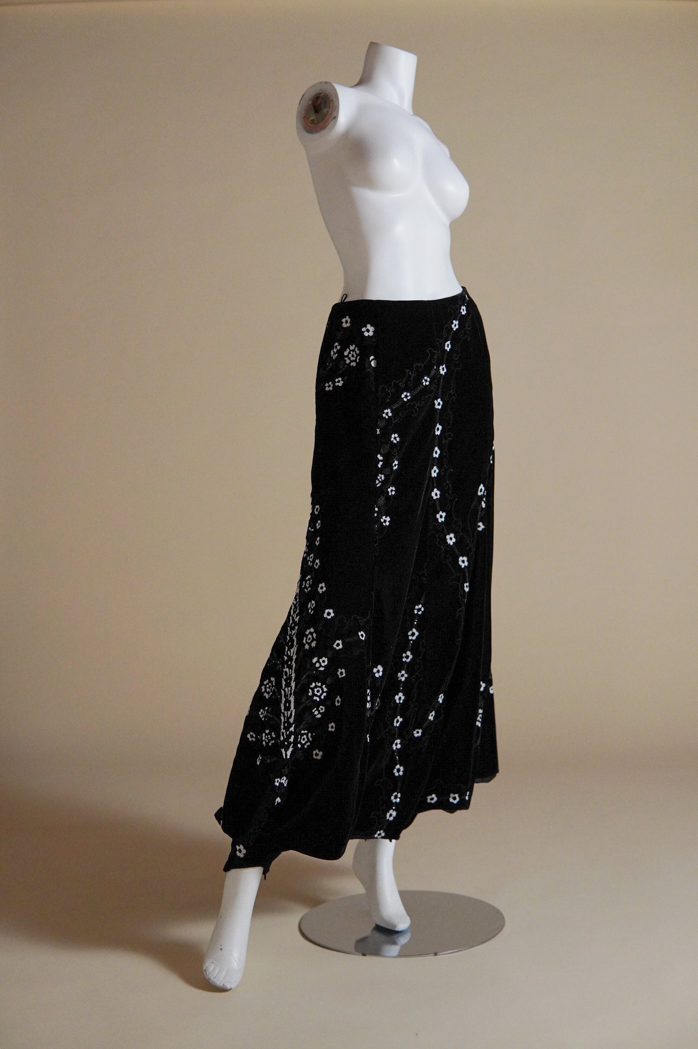 F/W 2002 Giorgio Armani runway velvet skirt/pants hybrid with sequins - S