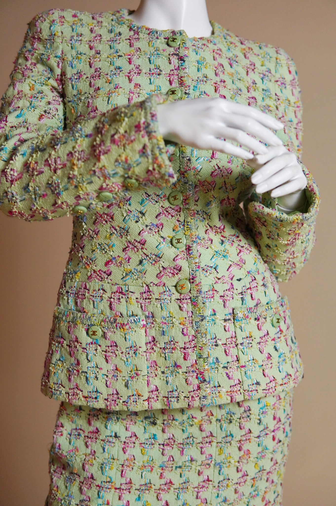 S/S 1995 Chanel 'Barbie Collection' runway mint green tweed suit with jacket and mini skirt - S/M