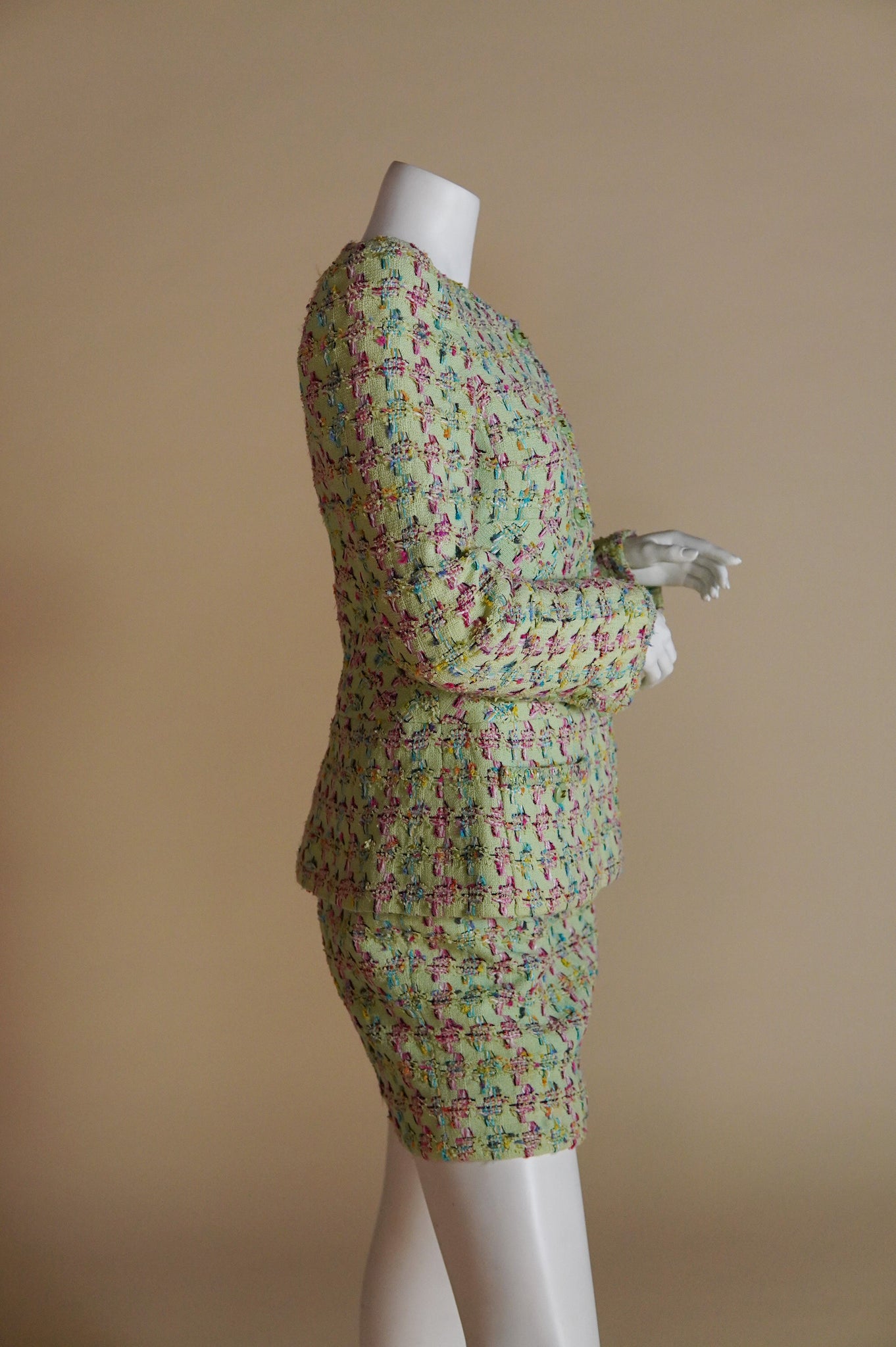 S/S 1995 Chanel 'Barbie Collection' runway mint green tweed suit with jacket and mini skirt - S/M