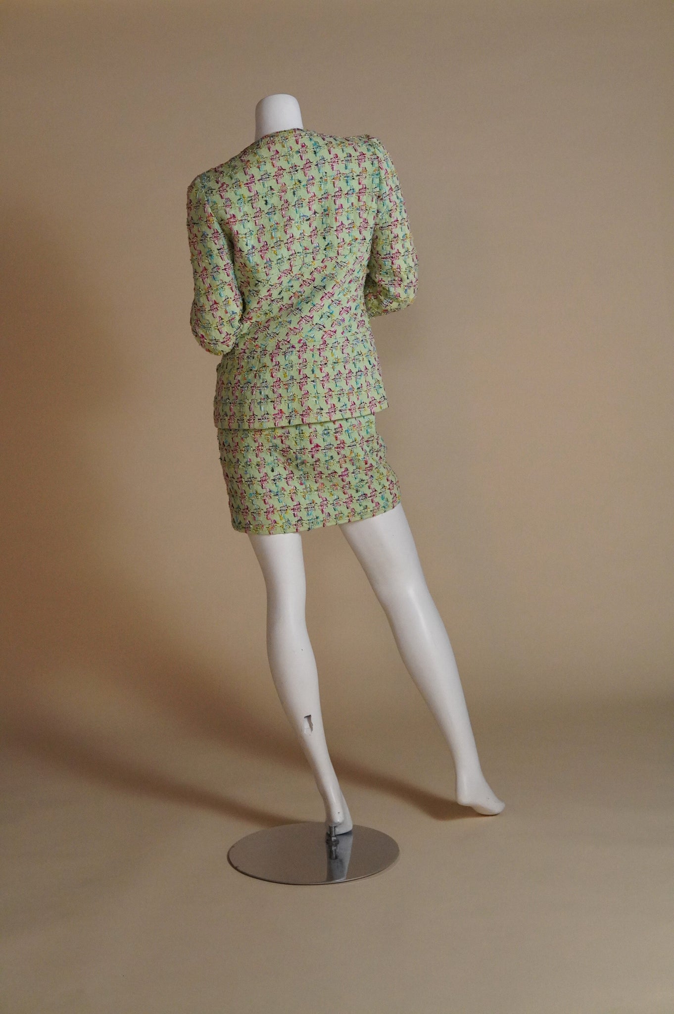 S/S 1995 Chanel 'Barbie Collection' runway mint green tweed suit with jacket and mini skirt - S/M