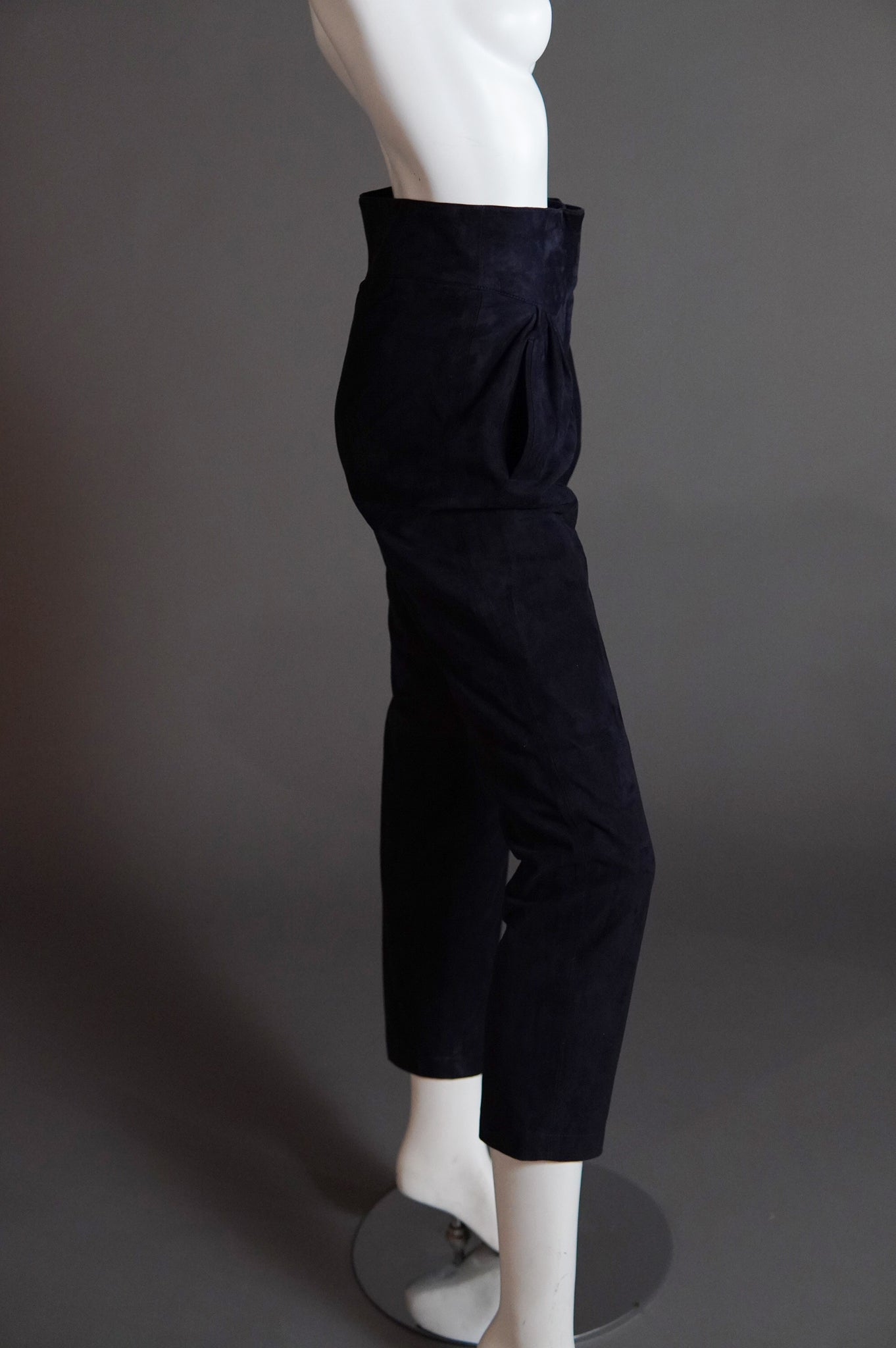 1970s/80s Céline suede pants in navy with gold hardware - XXS/XS