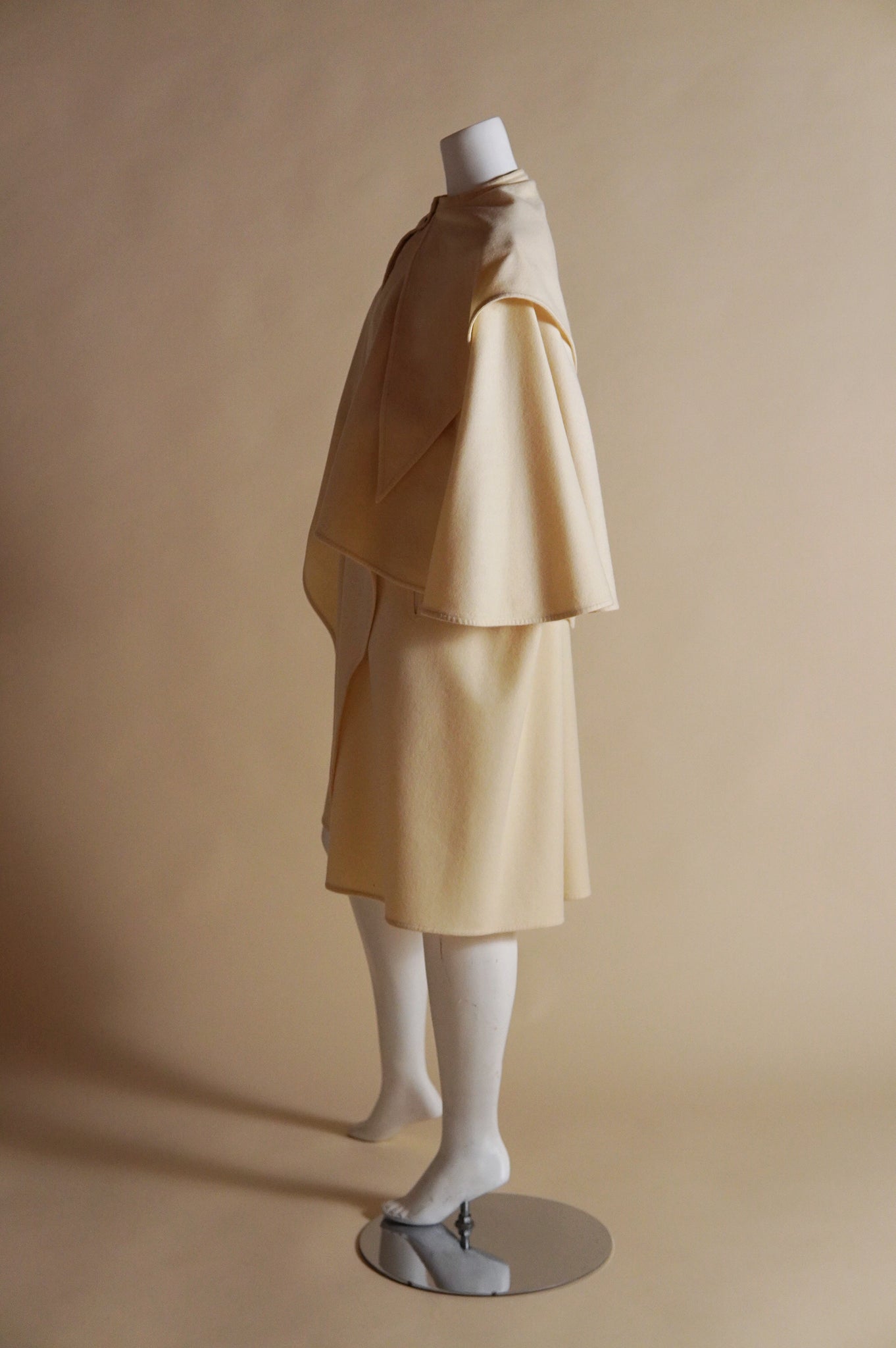 1980s Emanuel Ungaro layered wool cape in cream - O/S