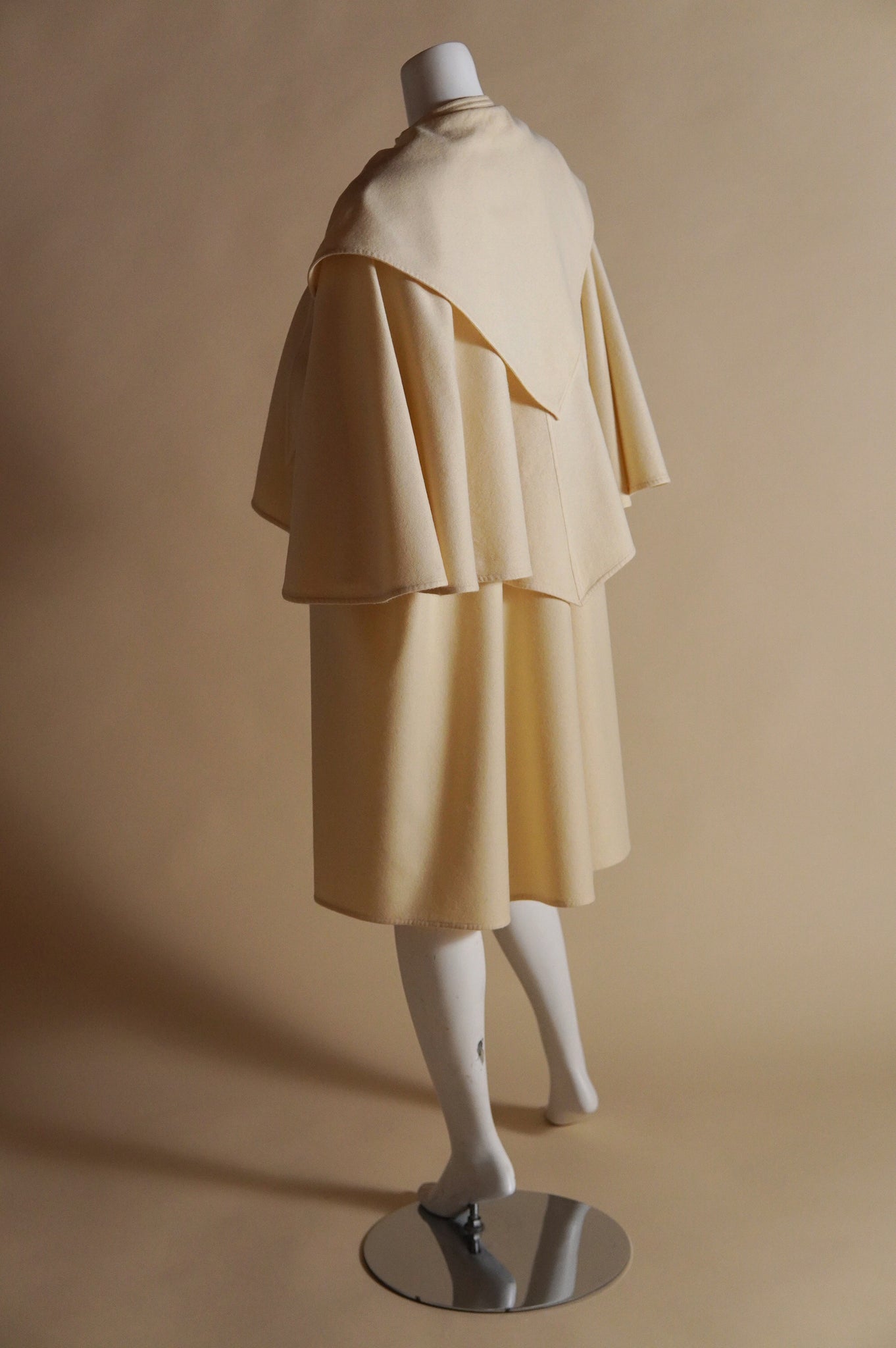 1980s Emanuel Ungaro layered wool cape in cream - O/S