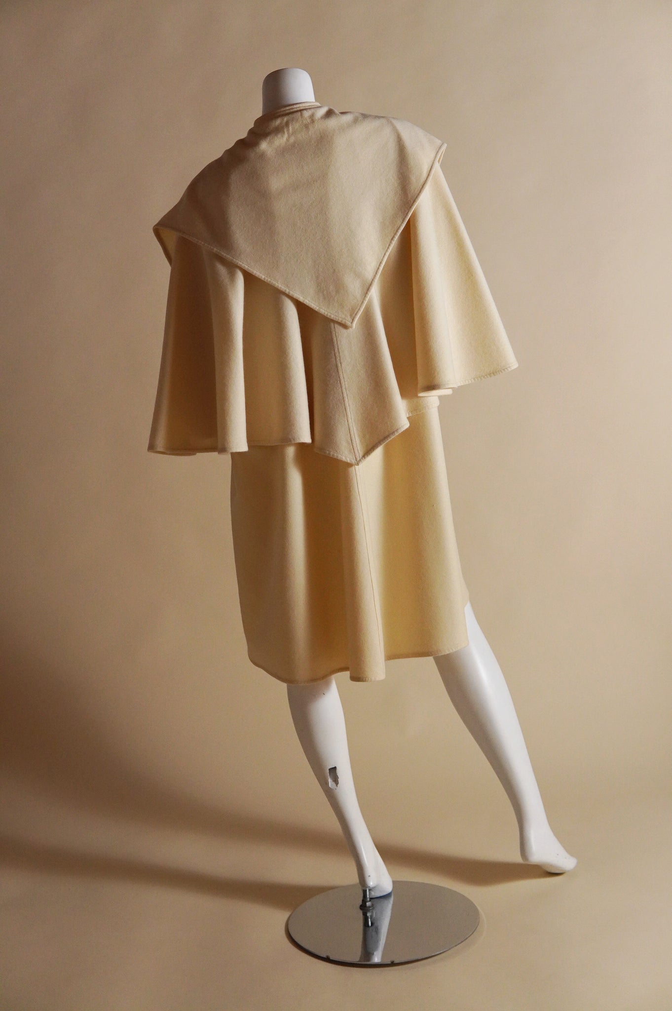 1980s Emanuel Ungaro layered wool cape in cream - O/S