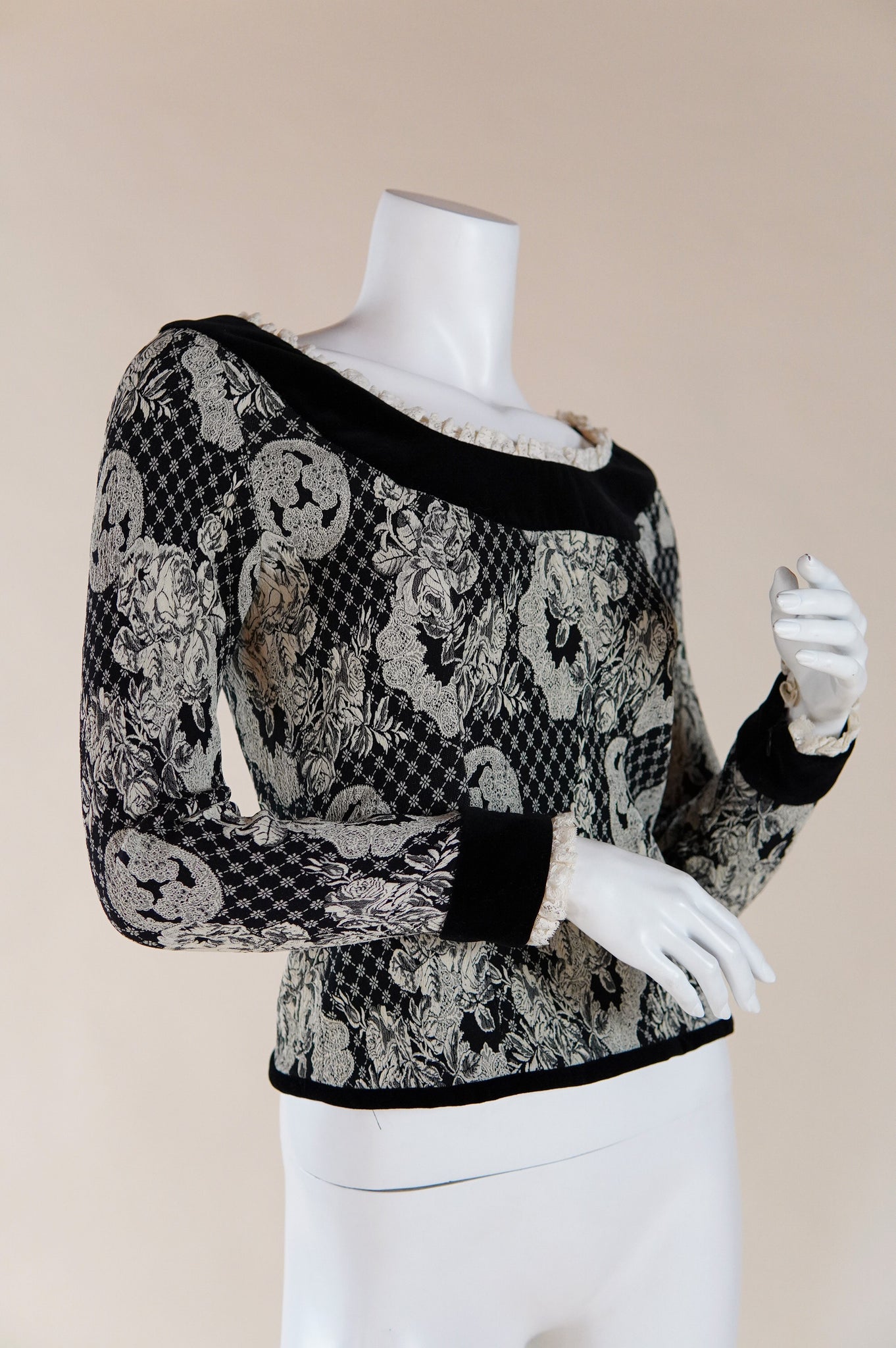 F/W 1994 Chantal Thomass top with velvet and lace trim - M/L