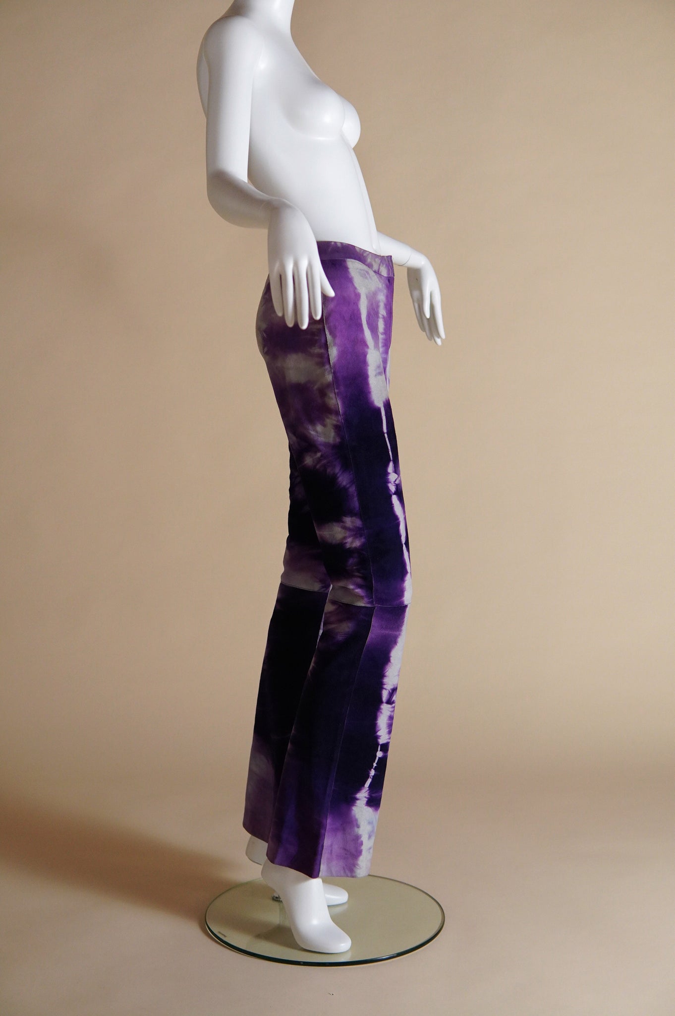F/W 1999 Gucci by Tom Ford documented suede tie-dye purple and grey flare pant - S