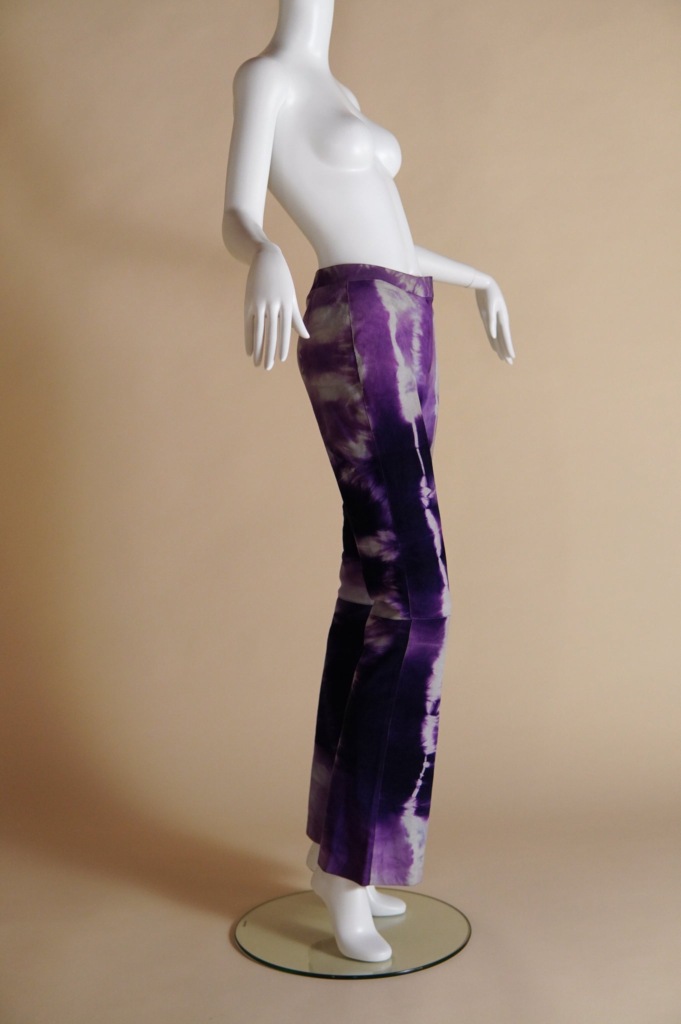 F/W 1999 Gucci by Tom Ford documented suede tie-dye purple and grey flare pant - S