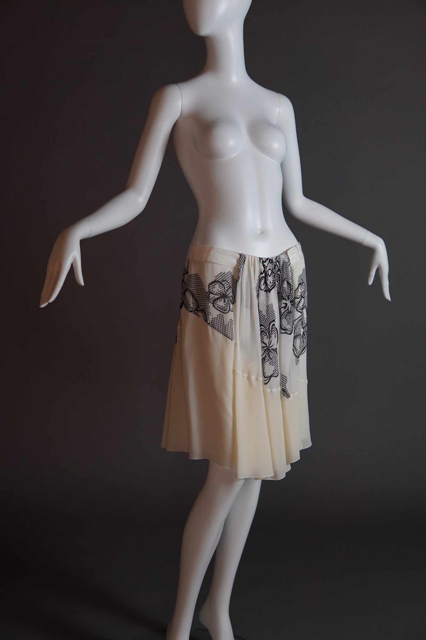 S/S 2007 John Galliano runway silk skirt with black and white floral - XS/S/M
