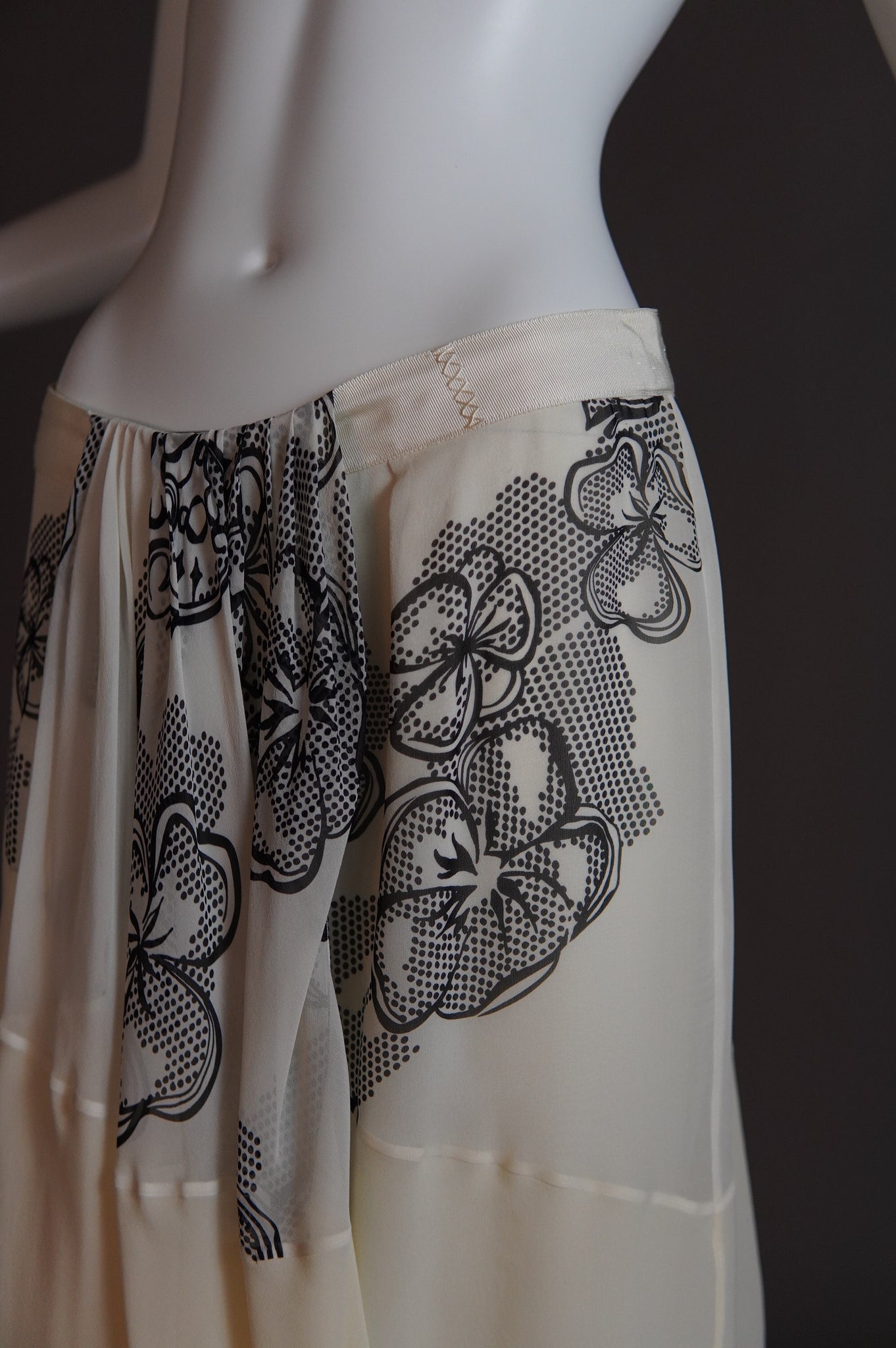 S/S 2007 John Galliano runway silk skirt with black and white floral - XS/S/M