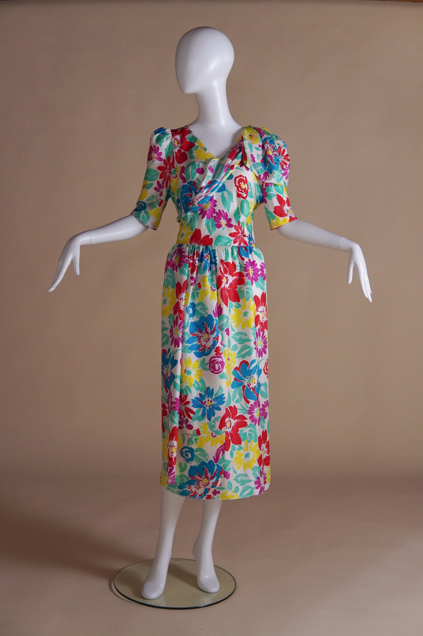 1980s Pierre Balmain silk bright floral dress with puff sleeve - M