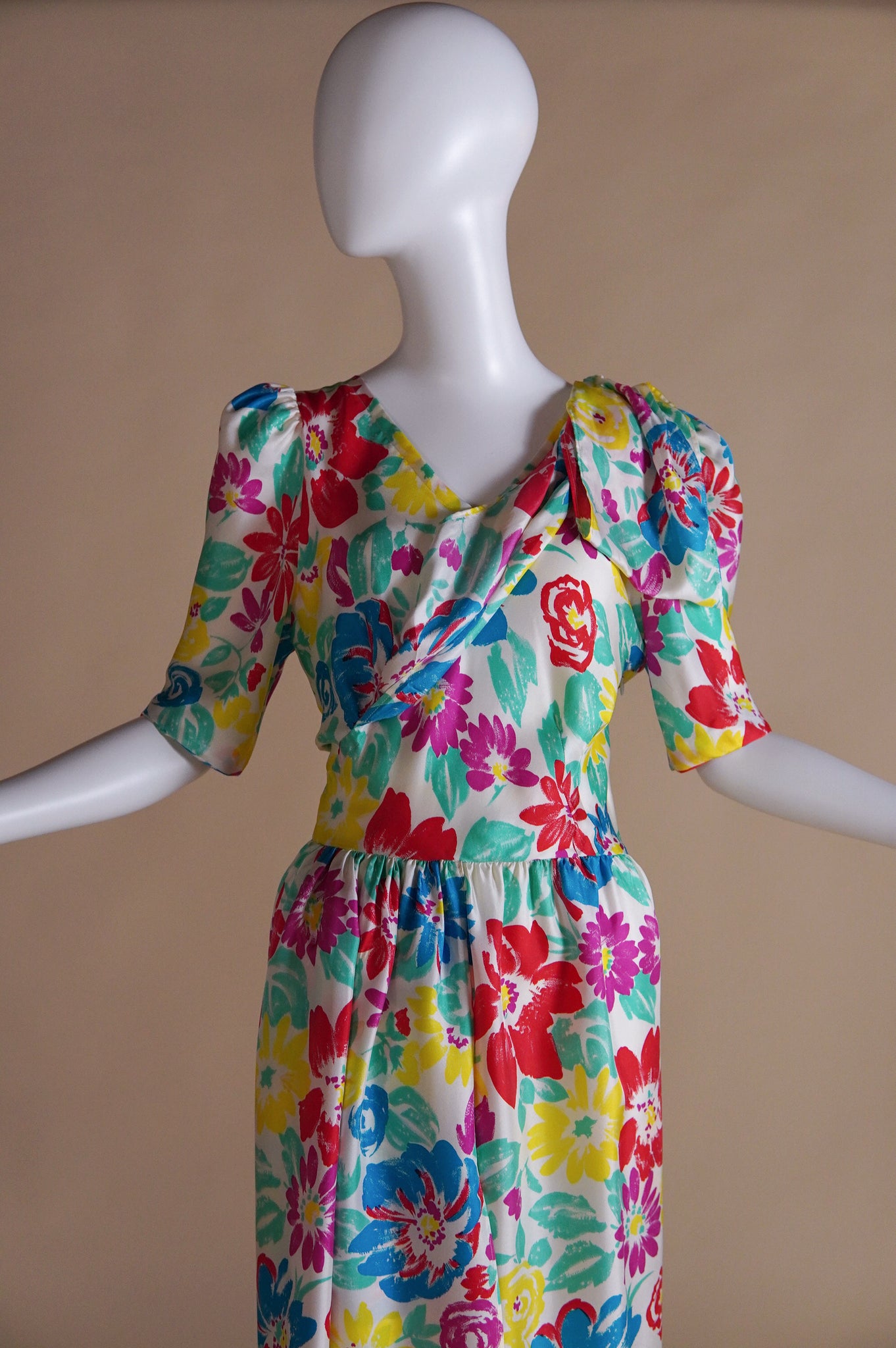 1980s Pierre Balmain silk bright floral dress with puff sleeve - M