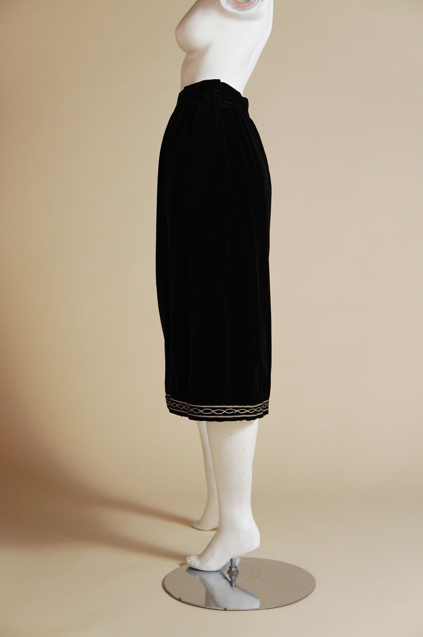 F/W 1976 Yves Saint Laurent Rive Gauche Russian Collection velvet skirt with gold trim - S