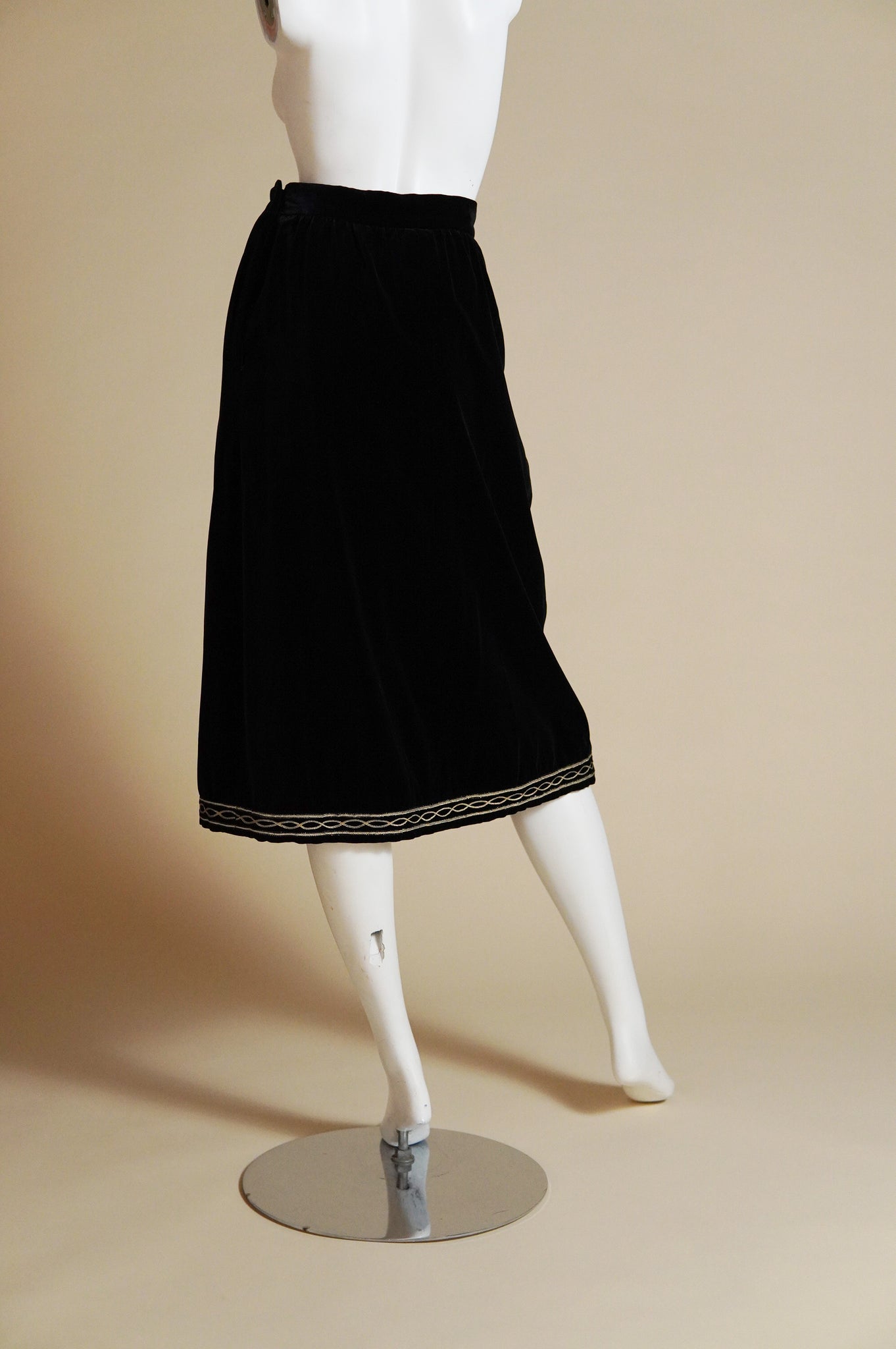 F/W 1976 Yves Saint Laurent Rive Gauche Russian Collection velvet skirt with gold trim - S