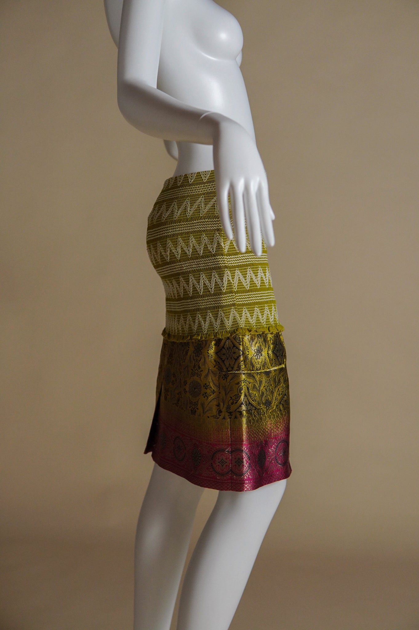 F/W 2002 Christian Dior by John Galliano runway skirt with silk brocade - XS/S