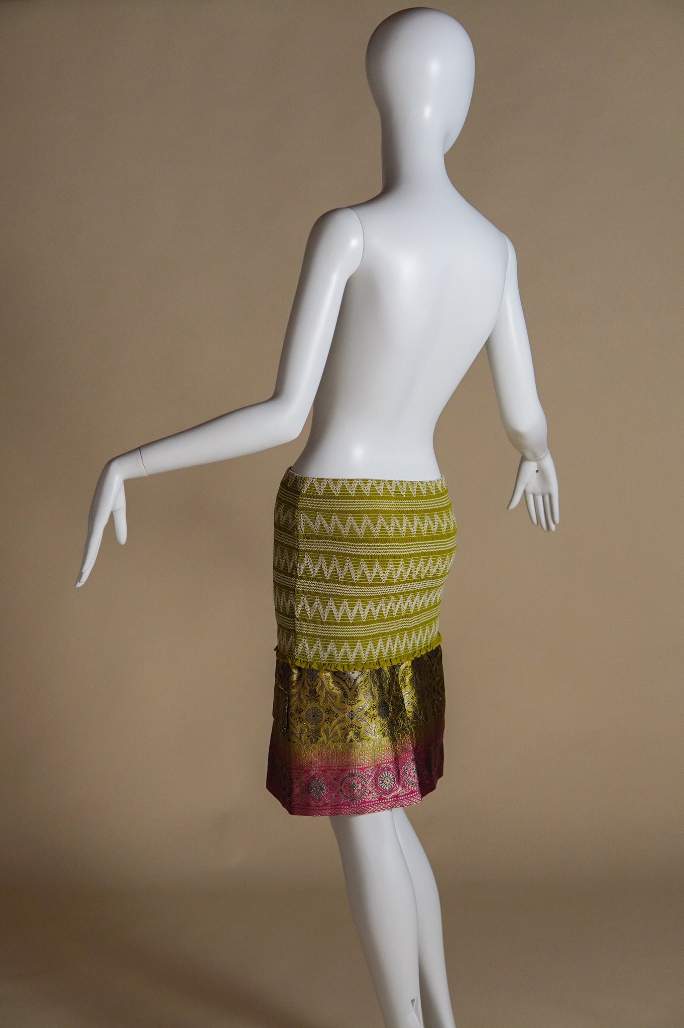 F/W 2002 Christian Dior by John Galliano runway skirt with silk brocade - XS/S
