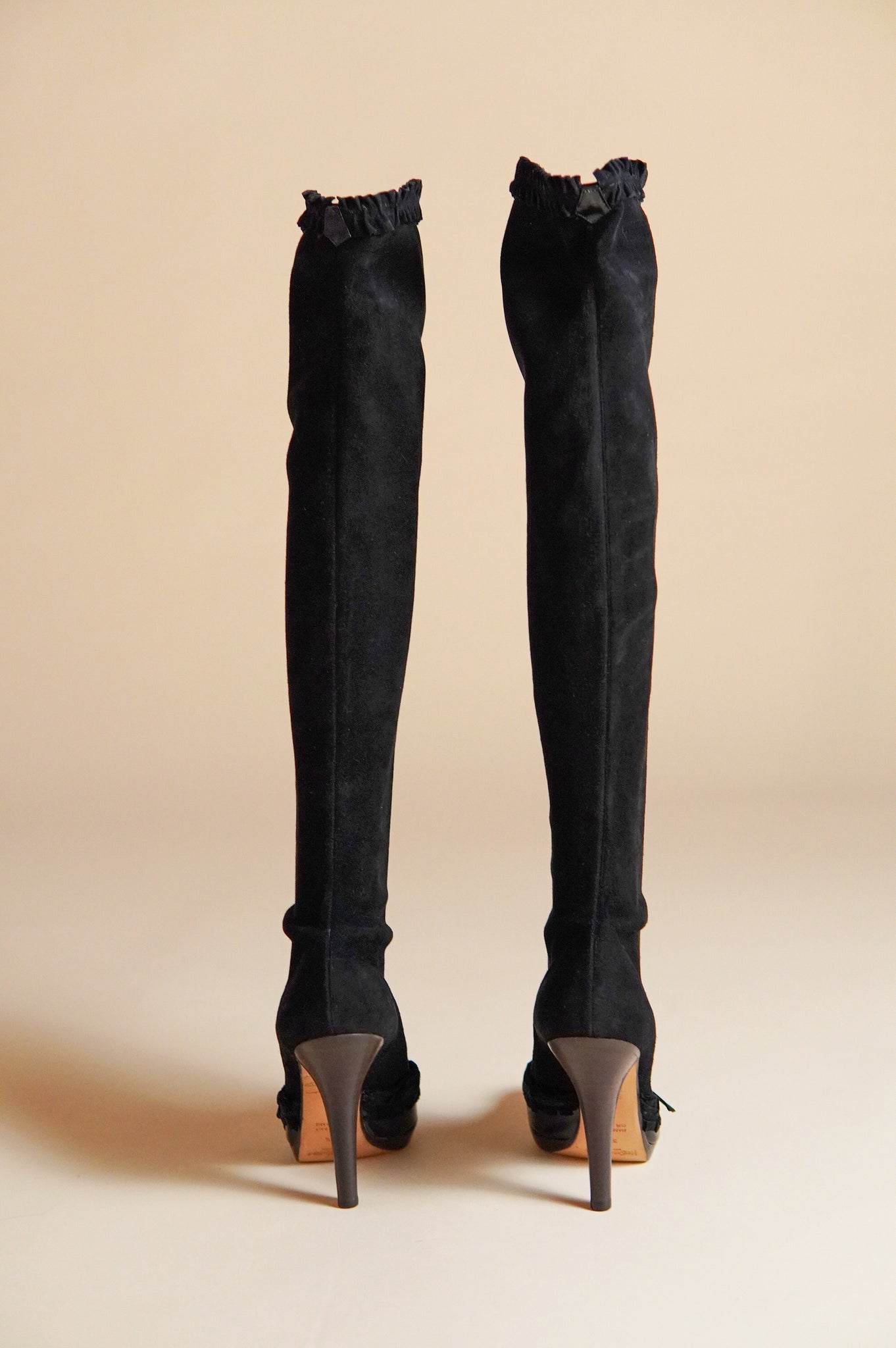 F/W 2002 Yves Saint Laurent by Tom Ford campaign and runway suede over the knee boots - 37.5