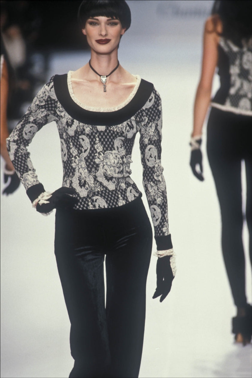 F/W 1994 Chantal Thomass top with velvet and lace trim - M/L