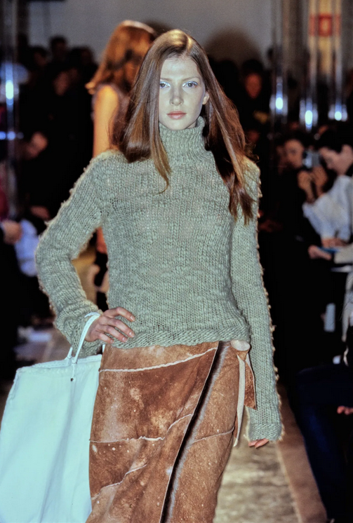 F/W 1999 Fendi by Karl Lagerfeld suede runway wrap skirt with fur trim - XS/S/M