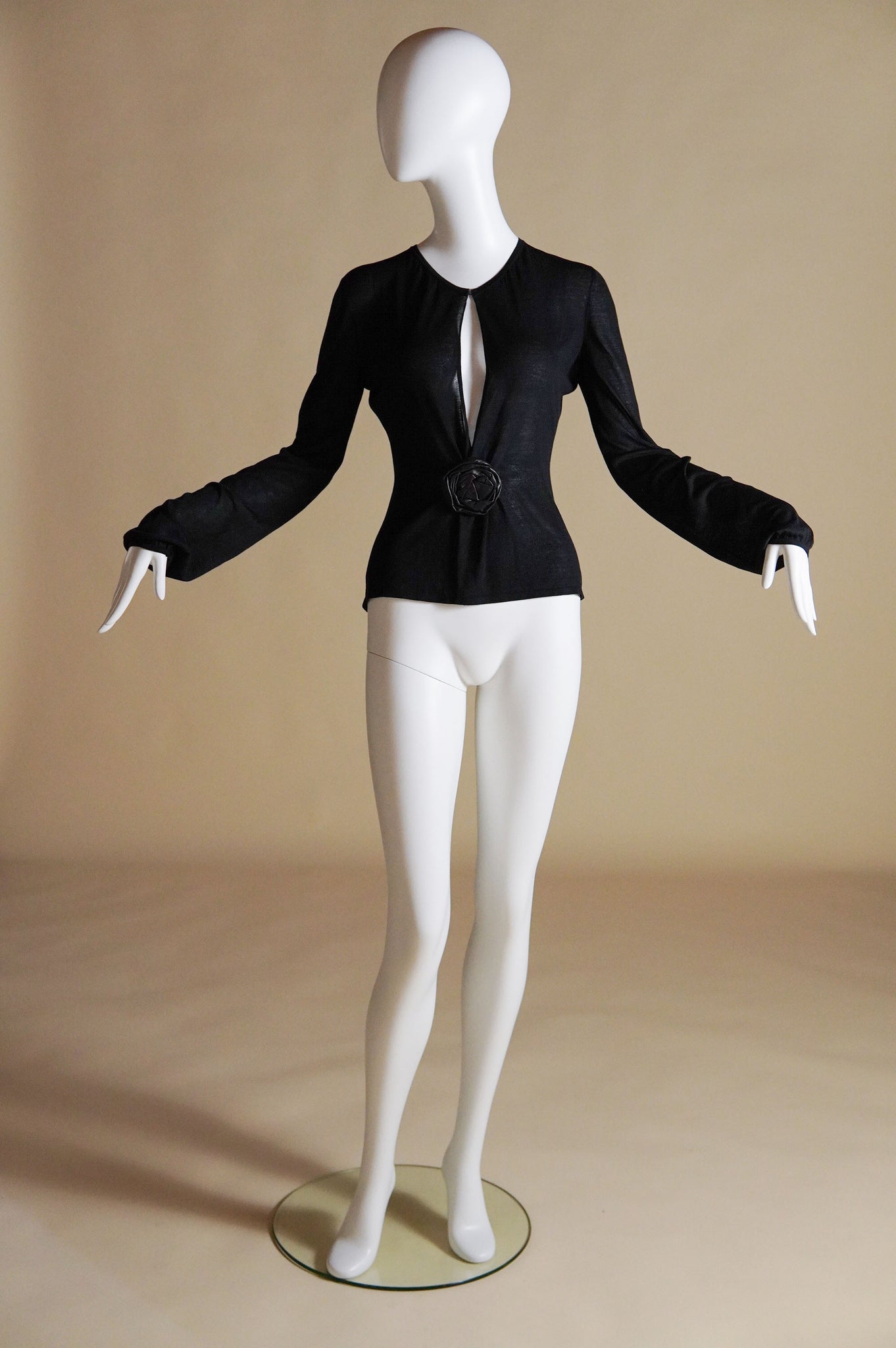 F/W 1999 Gucci by Tom Ford runway sheer silk knit with exaggerated keyhole and leather rose - S/M