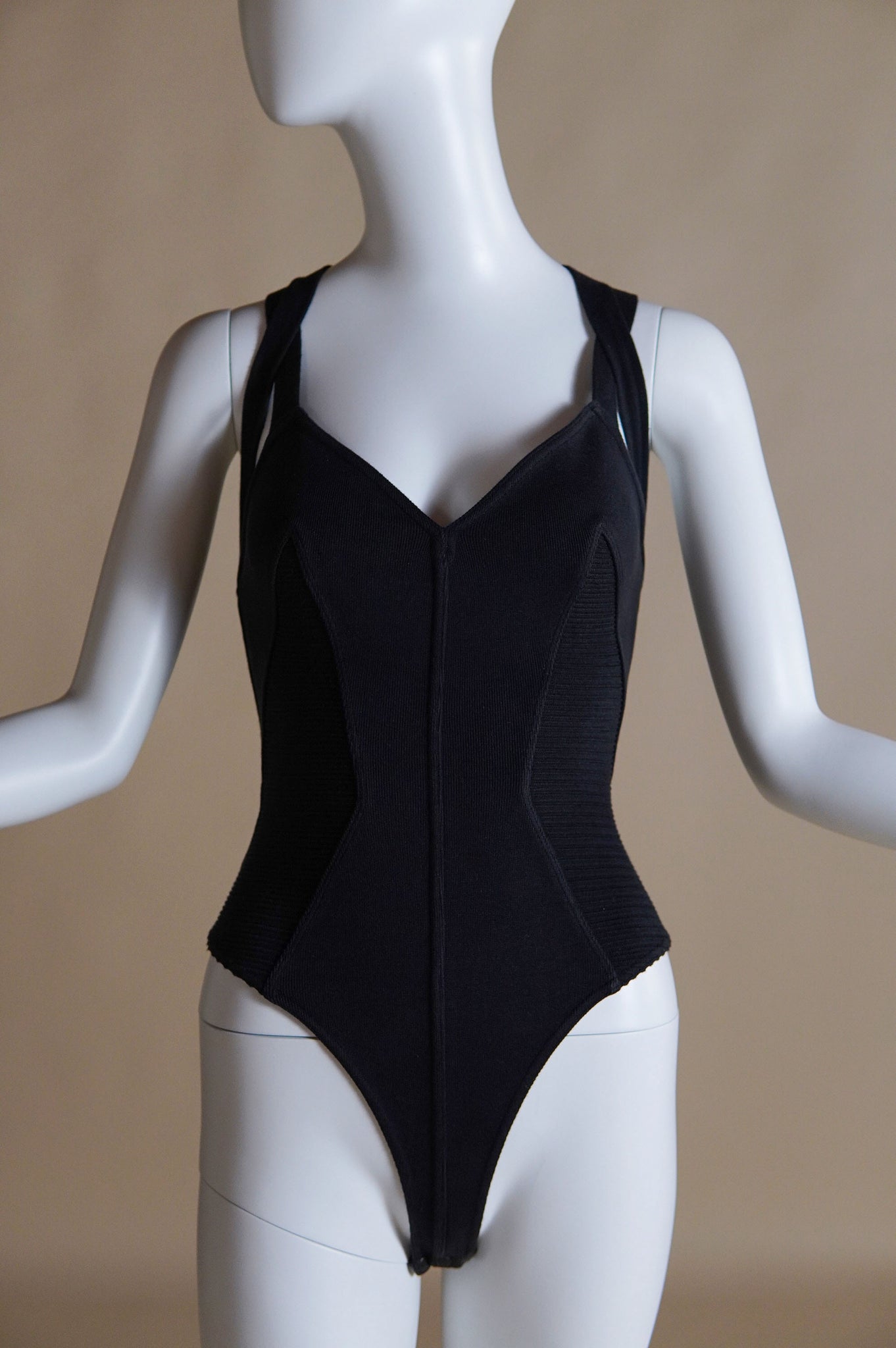 S/S 1990 Alaïa black runway bodysuit with ribbed panels - XS