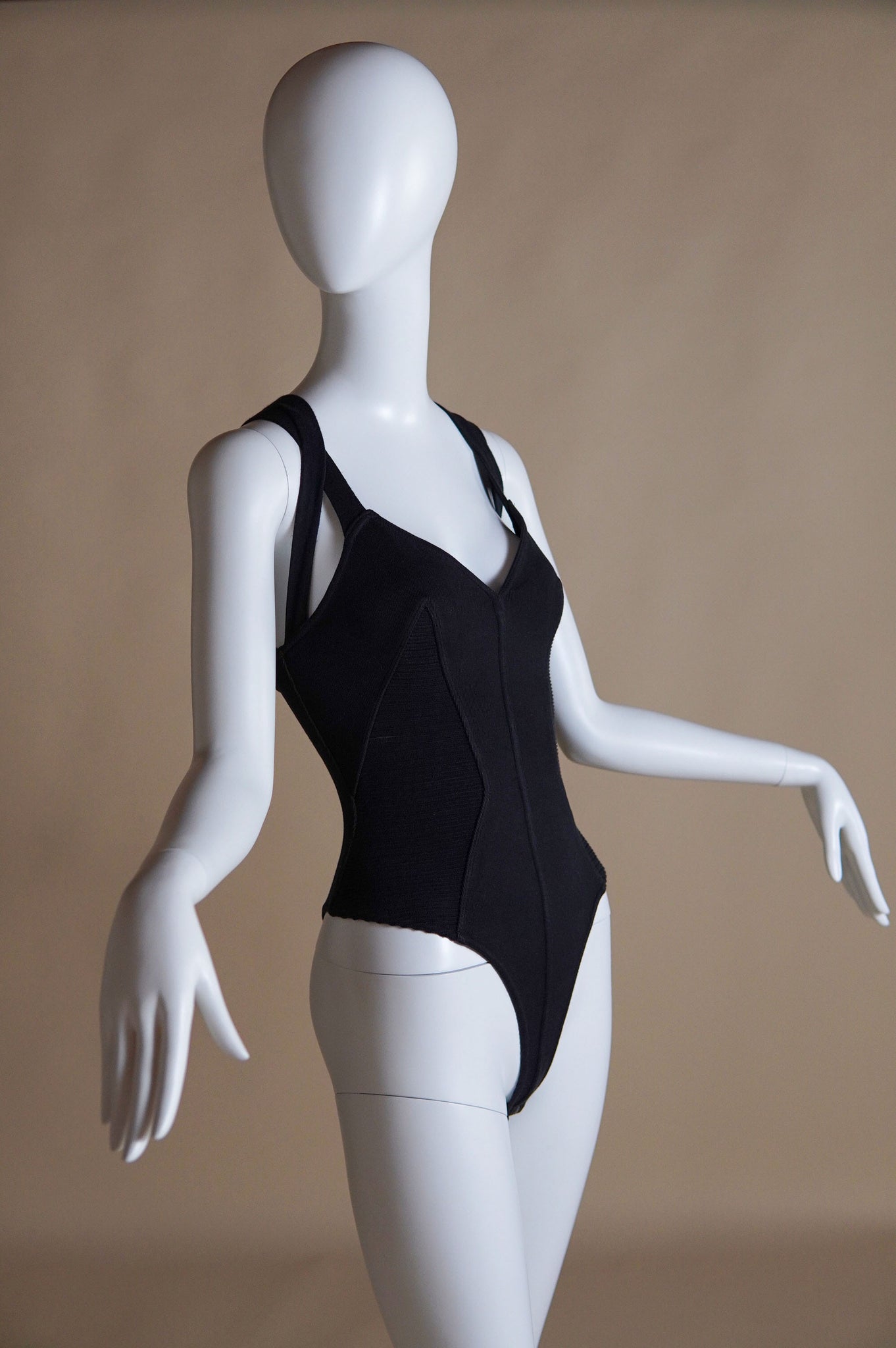 S/S 1990 Alaïa black runway bodysuit with ribbed panels - XS