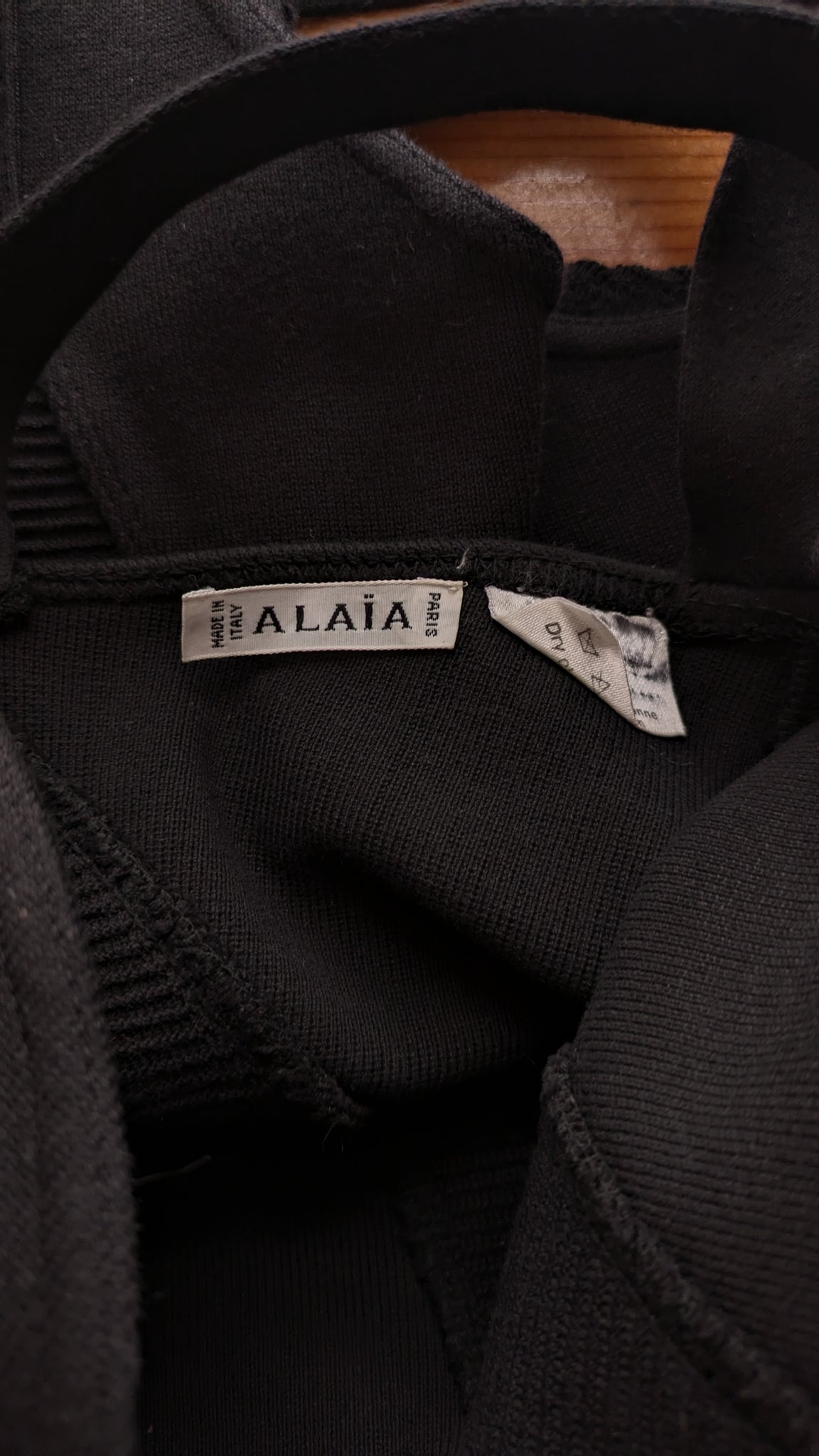 S/S 1990 Alaïa black runway bodysuit with ribbed panels - XS