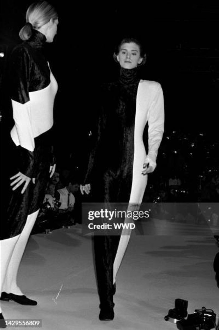 F/W 1990 Norma Kamali runway diagonal black and white jumpsuit - XS/S