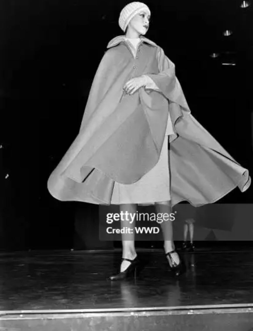F/W 1975 Yves Saint Laurent Rive Gauche runway cape – (that