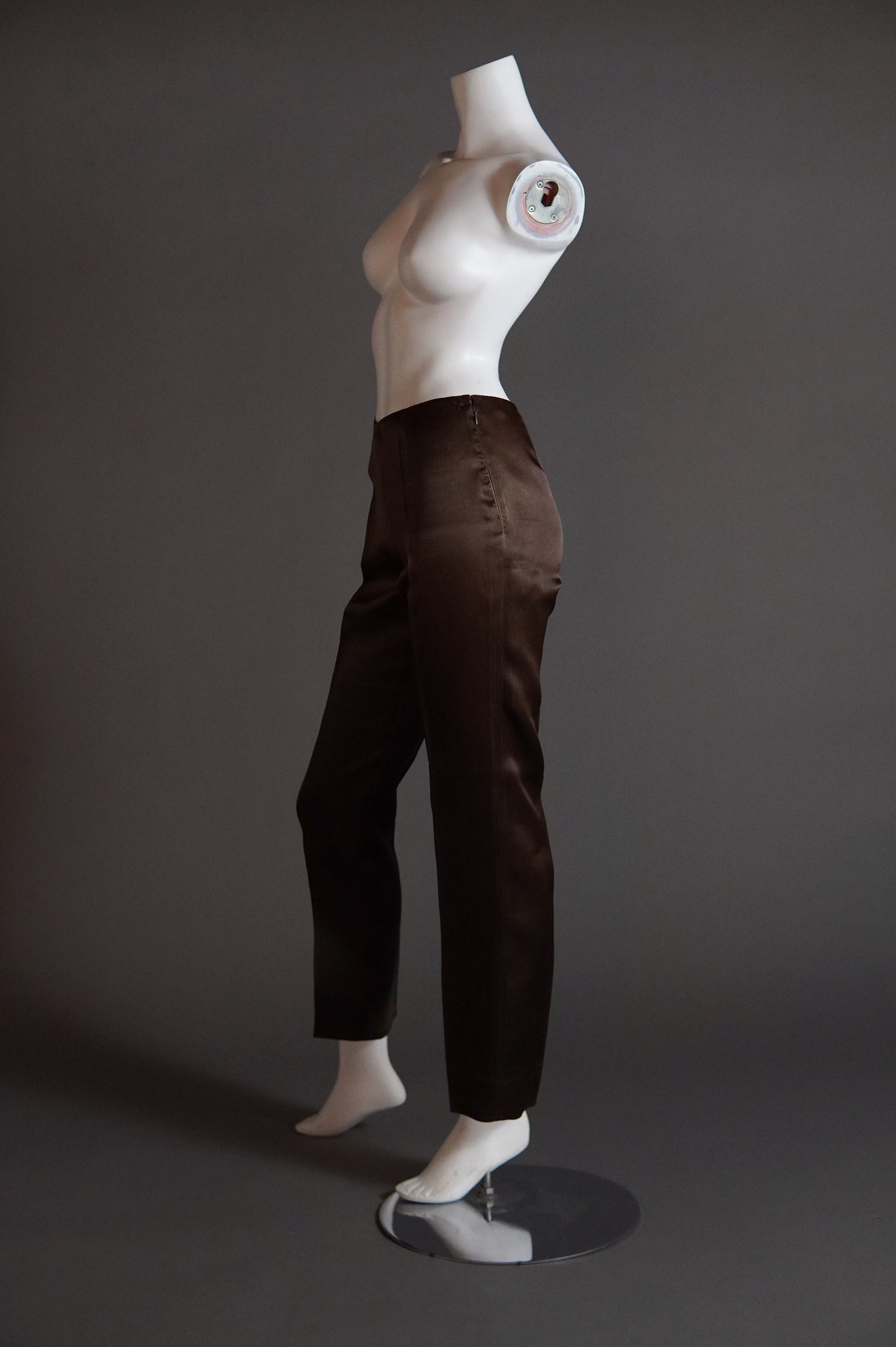 1990s Calvin Klein silk cigarette pant in brown - XS