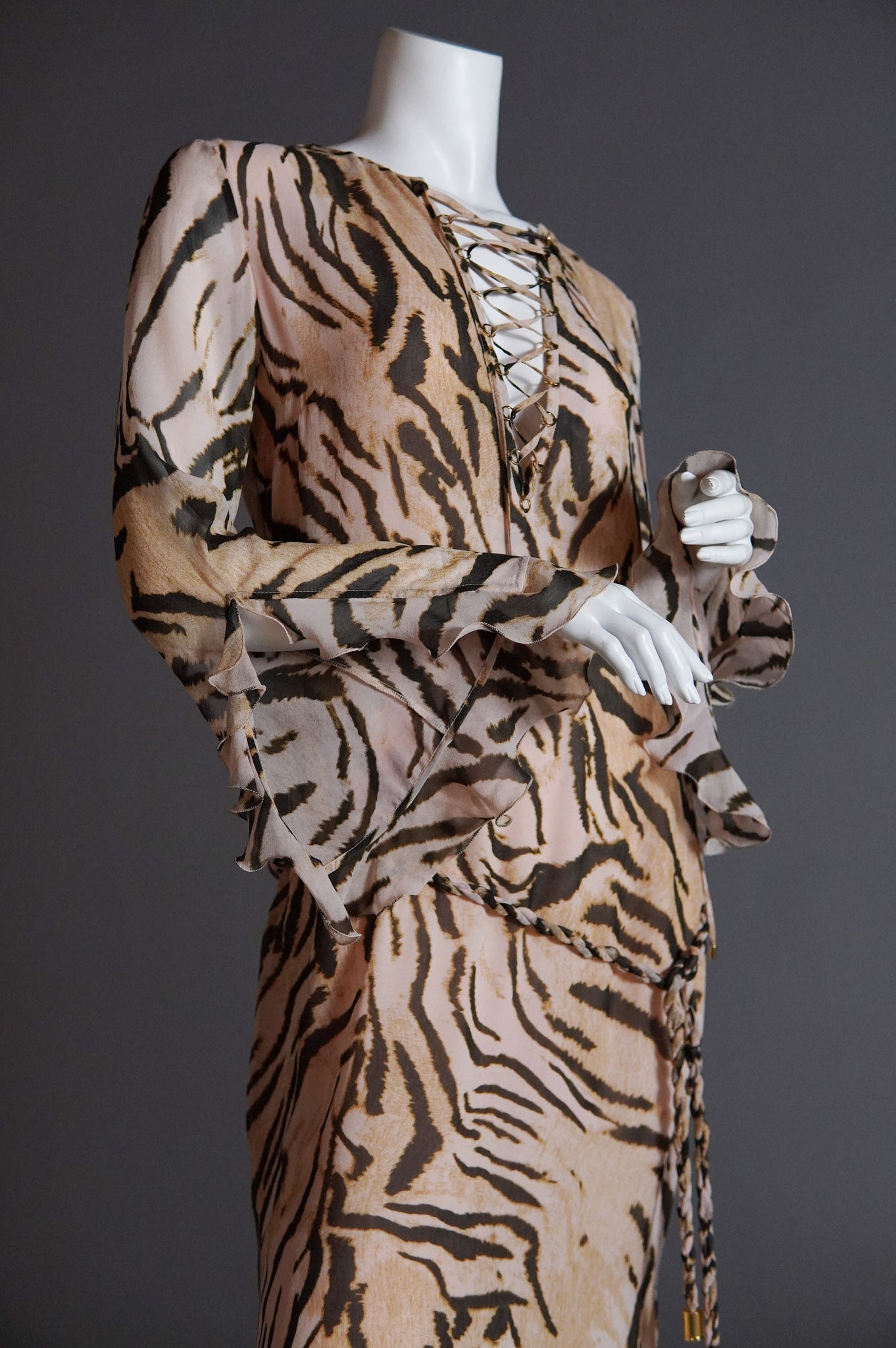 Emanuel Ungaro by Giambattista Valli silk animal print dress with ruffles and braided rope tie - S/M