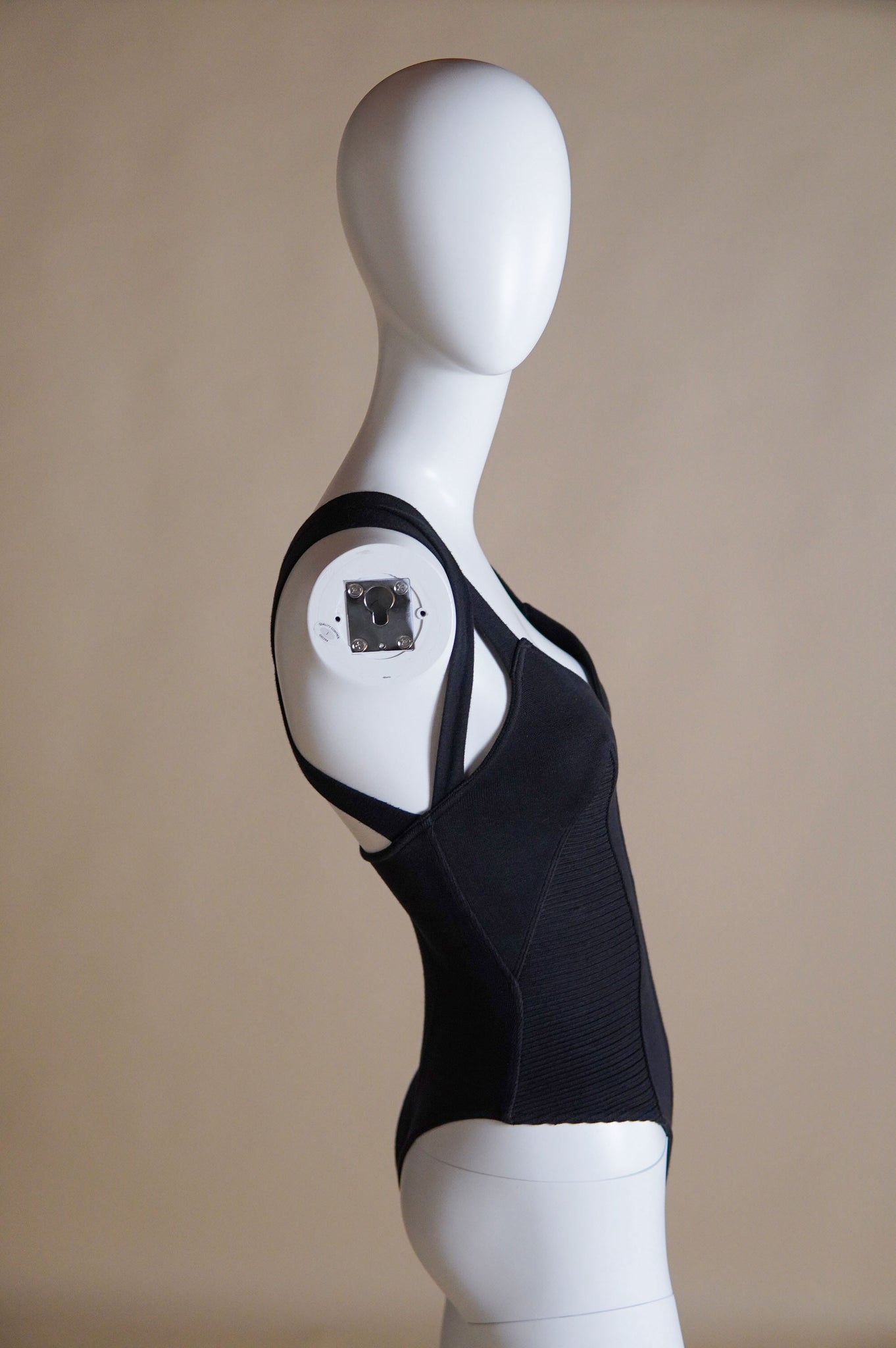 S/S 1990 Alaïa black runway bodysuit with ribbed panels - XS