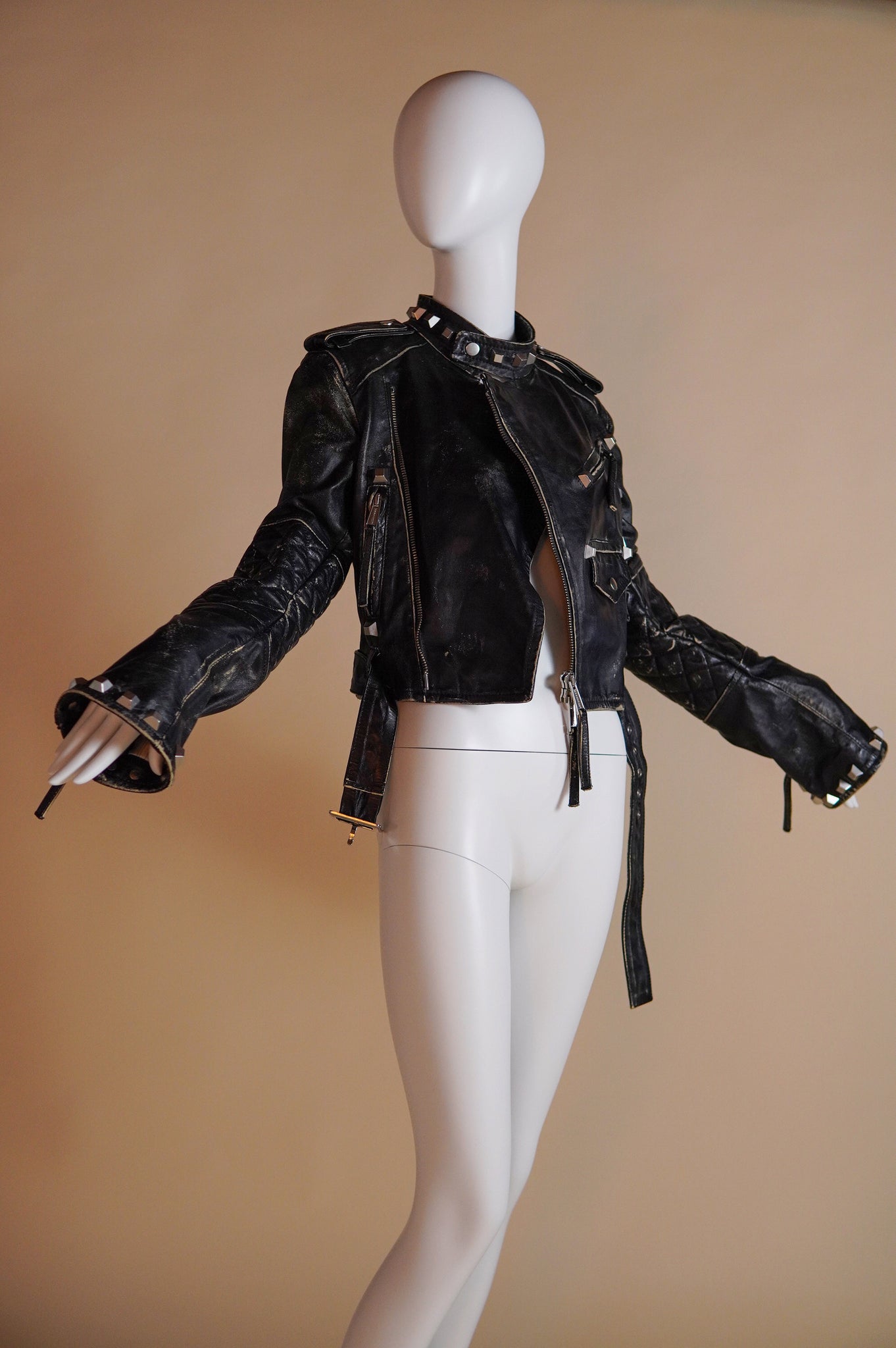 F/W 2005 Dsquared² runway leather moto jacket with studs - XS/S