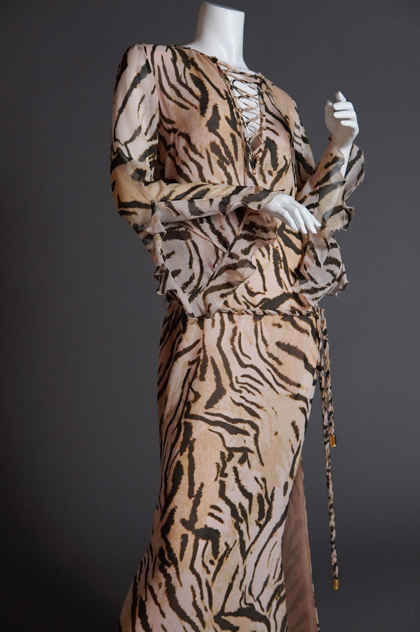 Emanuel Ungaro by Giambattista Valli silk animal print dress with ruffles and braided rope tie - S/M