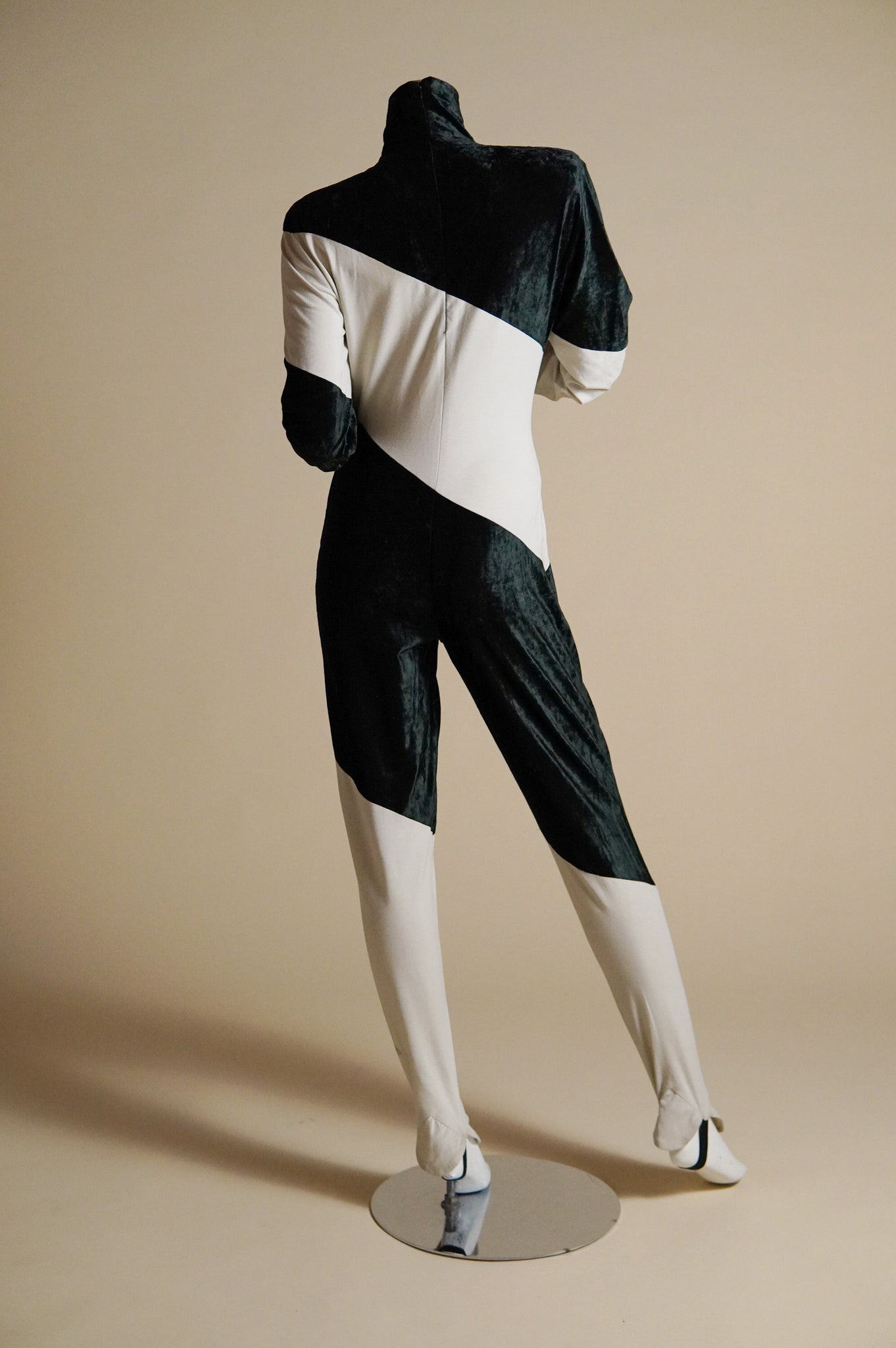 F/W 1990 Norma Kamali runway diagonal black and white jumpsuit - XS/S