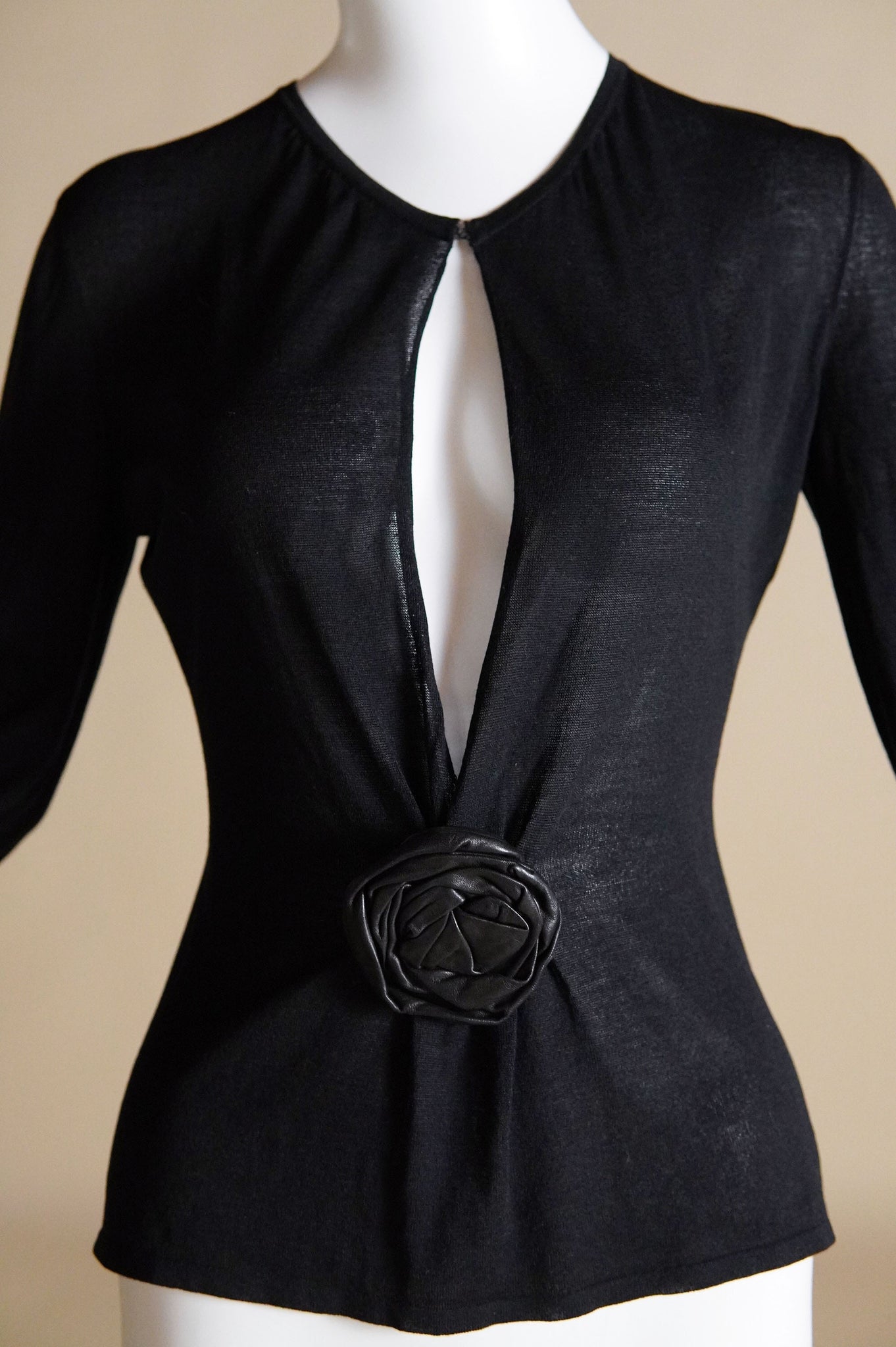 F/W 1999 Gucci by Tom Ford runway sheer silk knit top with exaggerated keyhole and leather rose - S/M