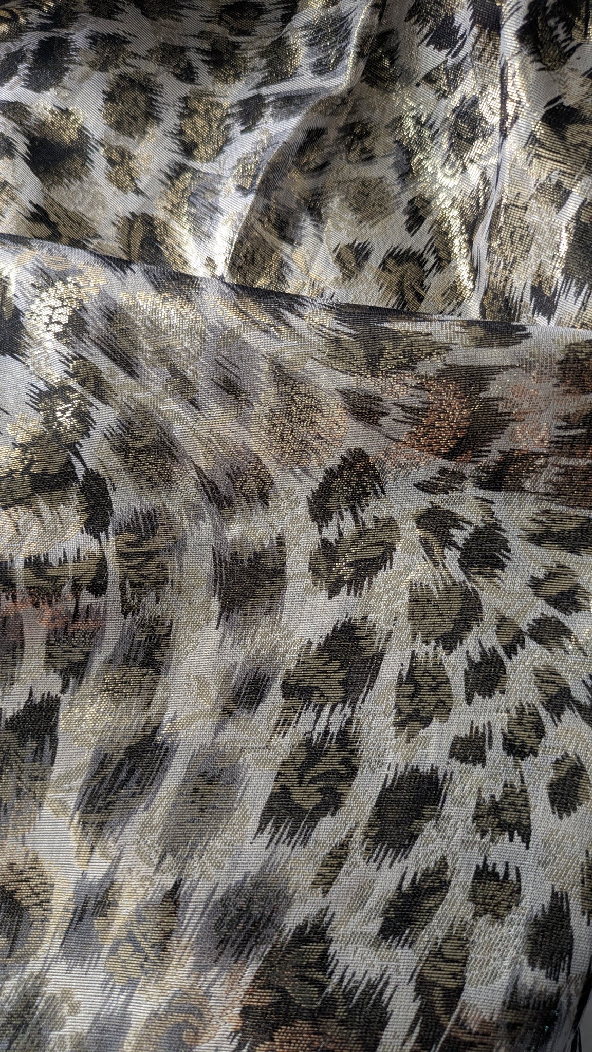 Emanuel Ungaro by Giambattista Valli silk leopard print gold off the shoulder peasant blouse - O/S
