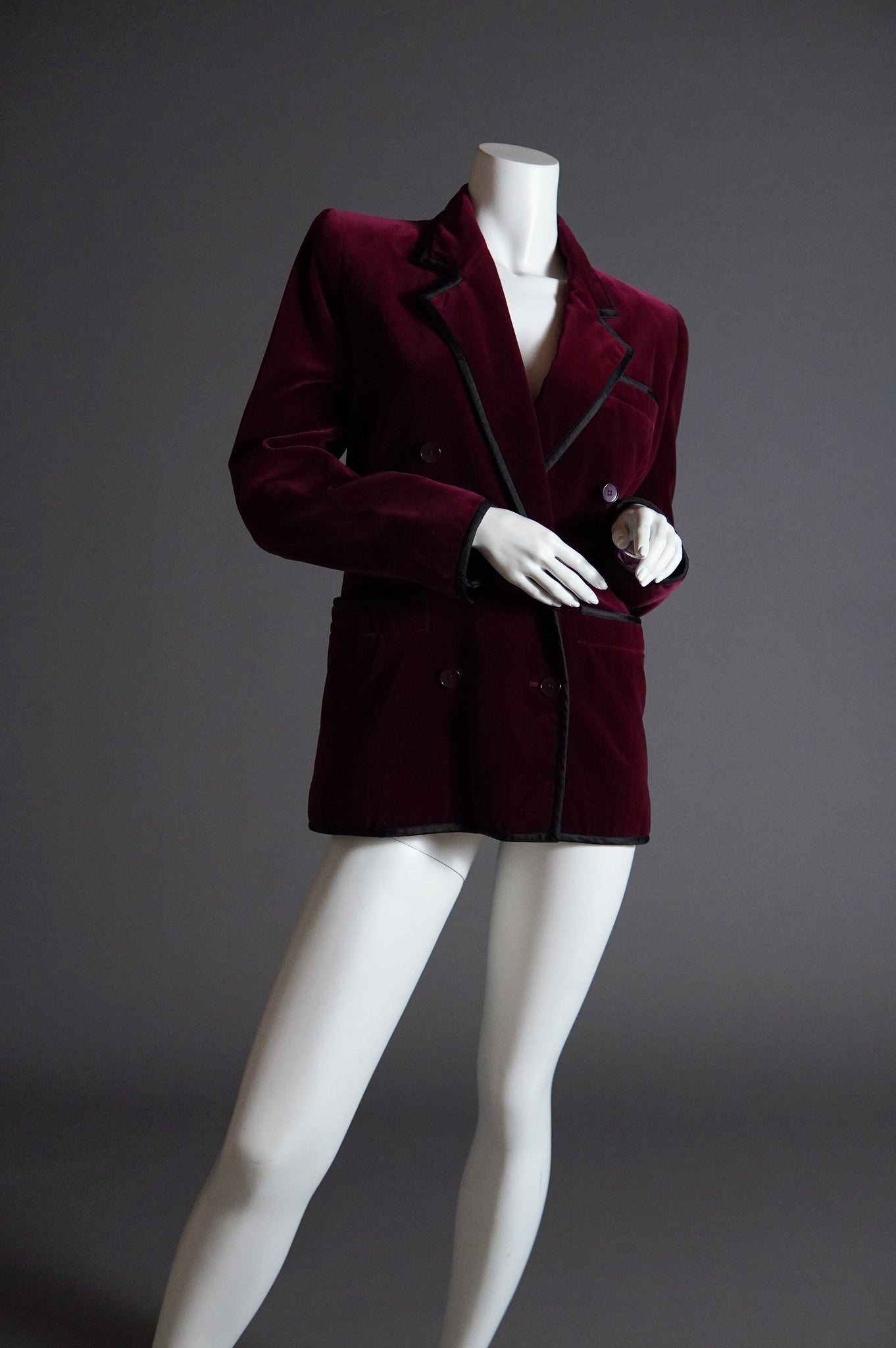 1970s Yves Saint Laurent Rive Gauche velvet "le smoking" double-breasted jacket with trim - S/M