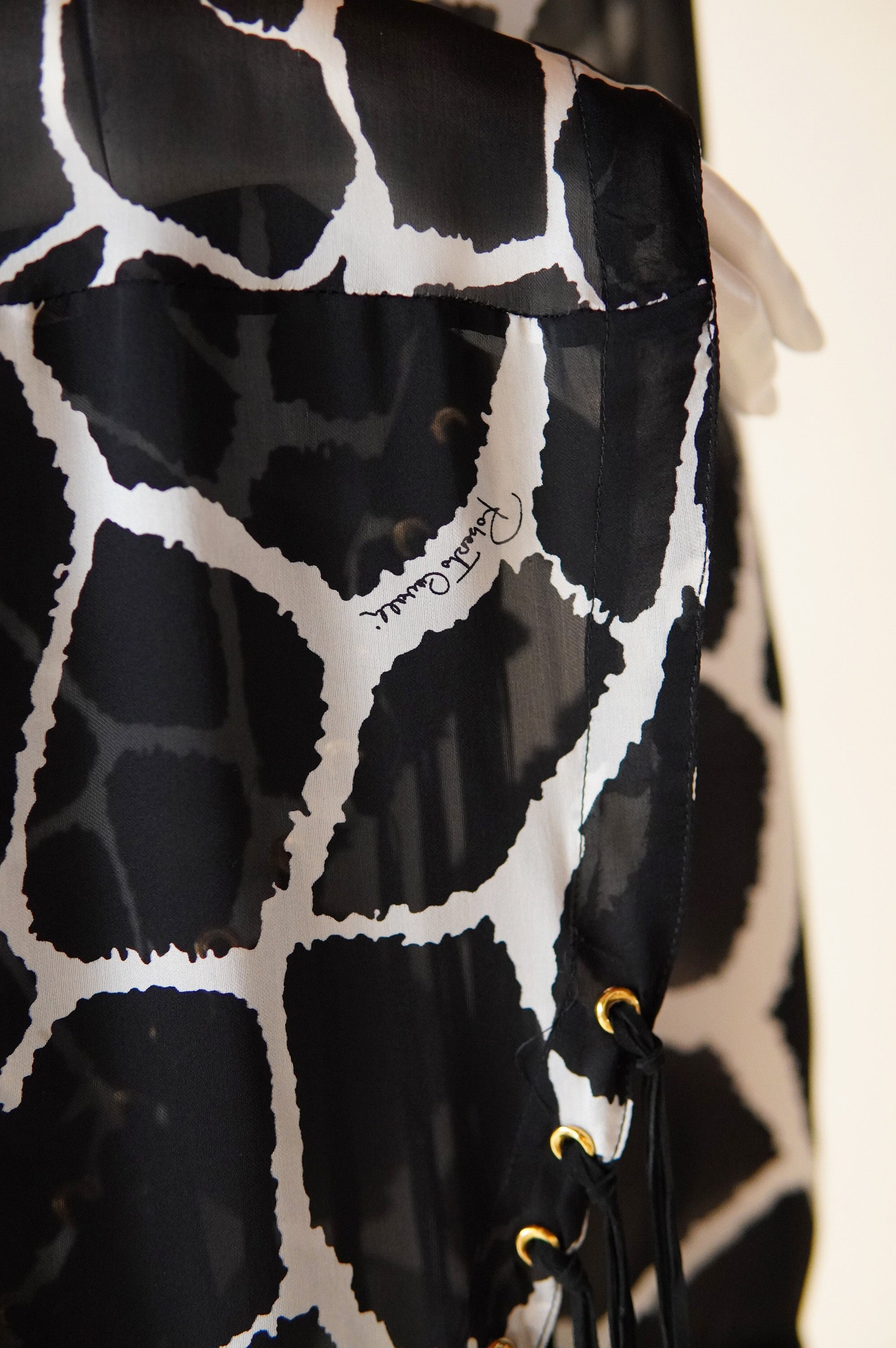 S/S 2006 Roberto Cavalli documented silk chiffon giraffe one