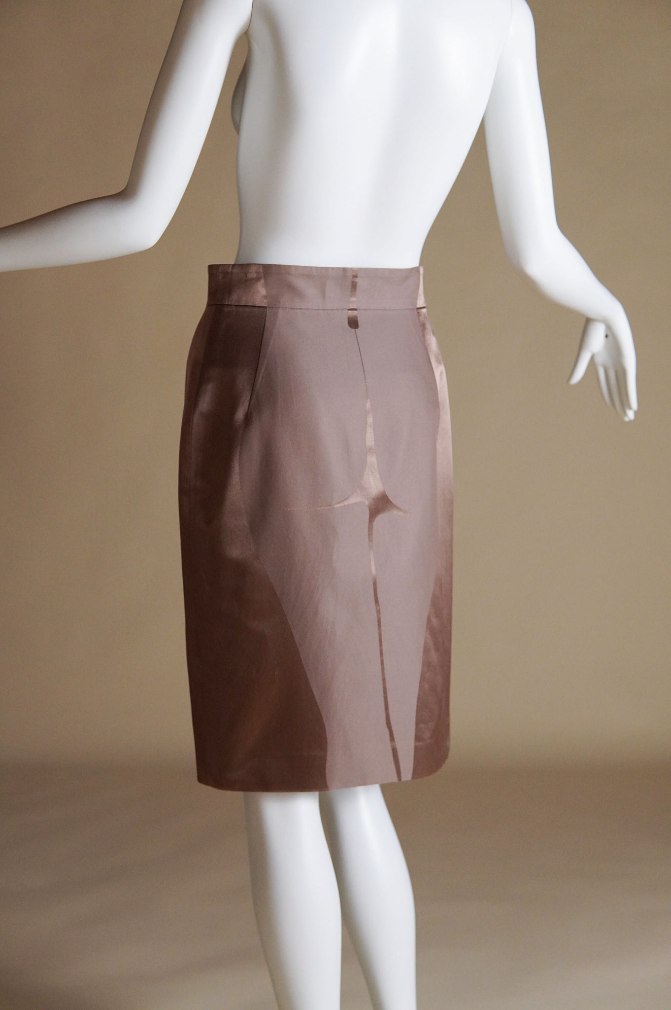 S/S 2003 Yves Saint Laurent by Tom Ford runway skirt with bum impression - XS