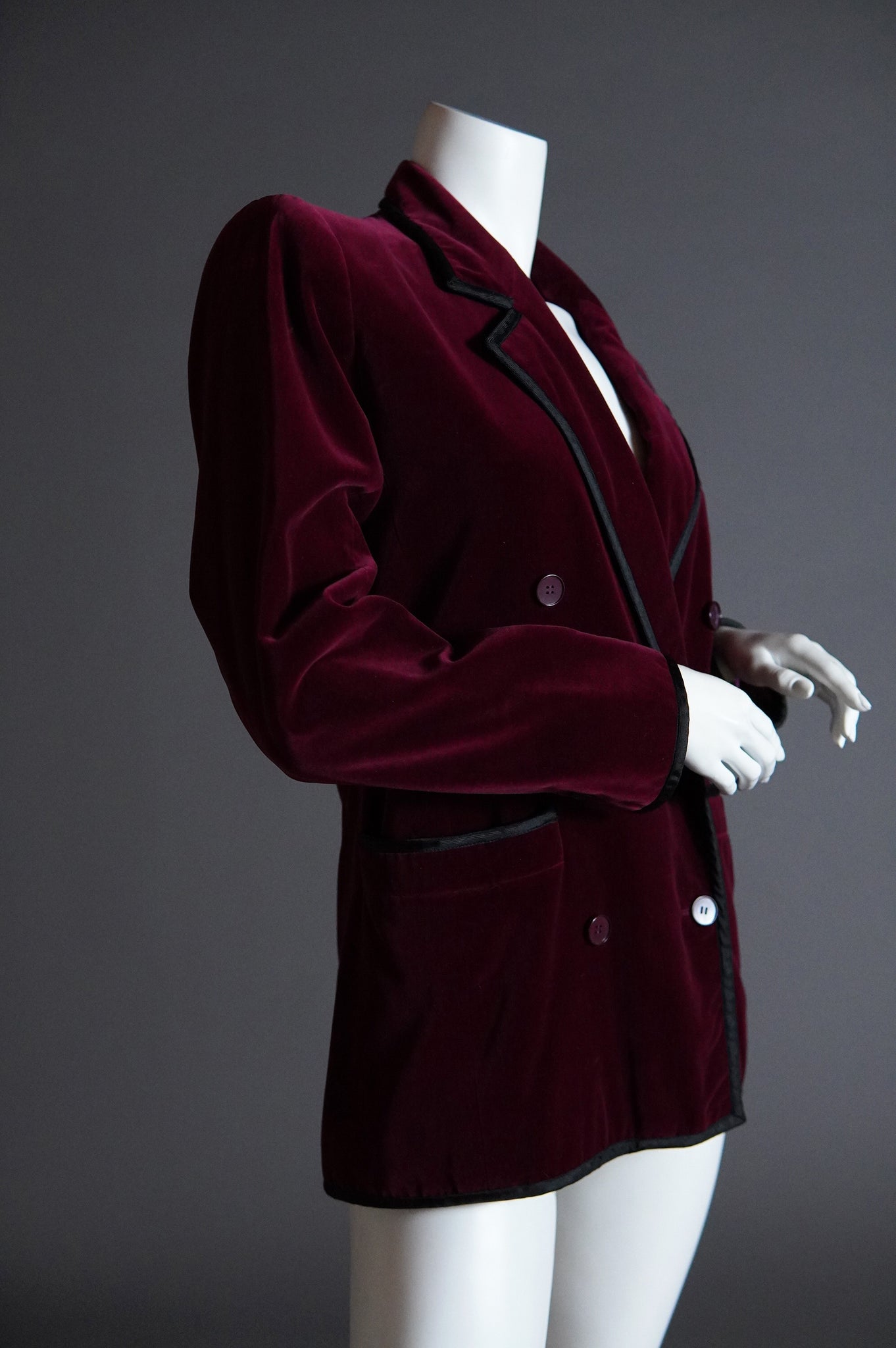 1970s Yves Saint Laurent Rive Gauche velvet "le smoking" double-breasted jacket with trim - S/M